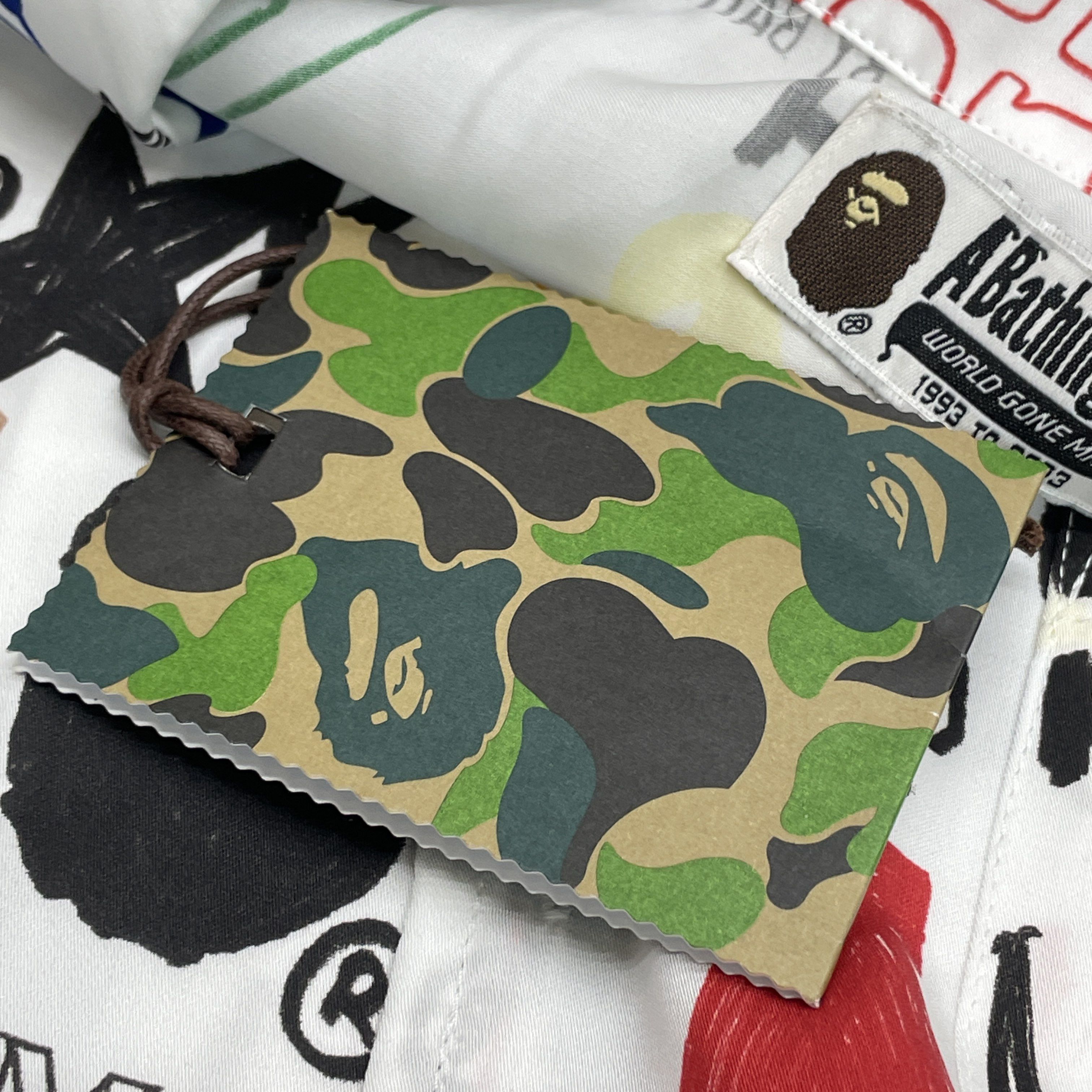 Bape A Bathing Ape Graphic Print Shirt Size XL Size US XL / EU 56 / 4 - 5 Thumbnail