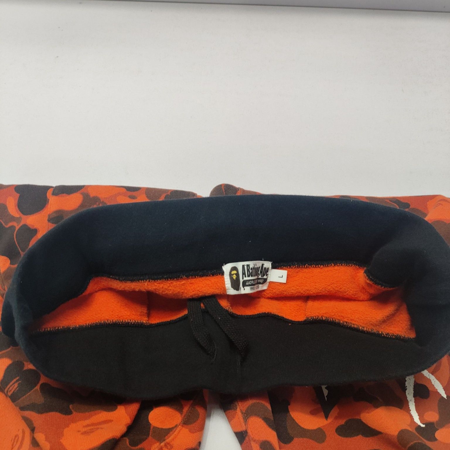 Bape A Bathing Ape x XO Camo Shark Sweatpants L Size US 34 / EU 50 - 9 Thumbnail