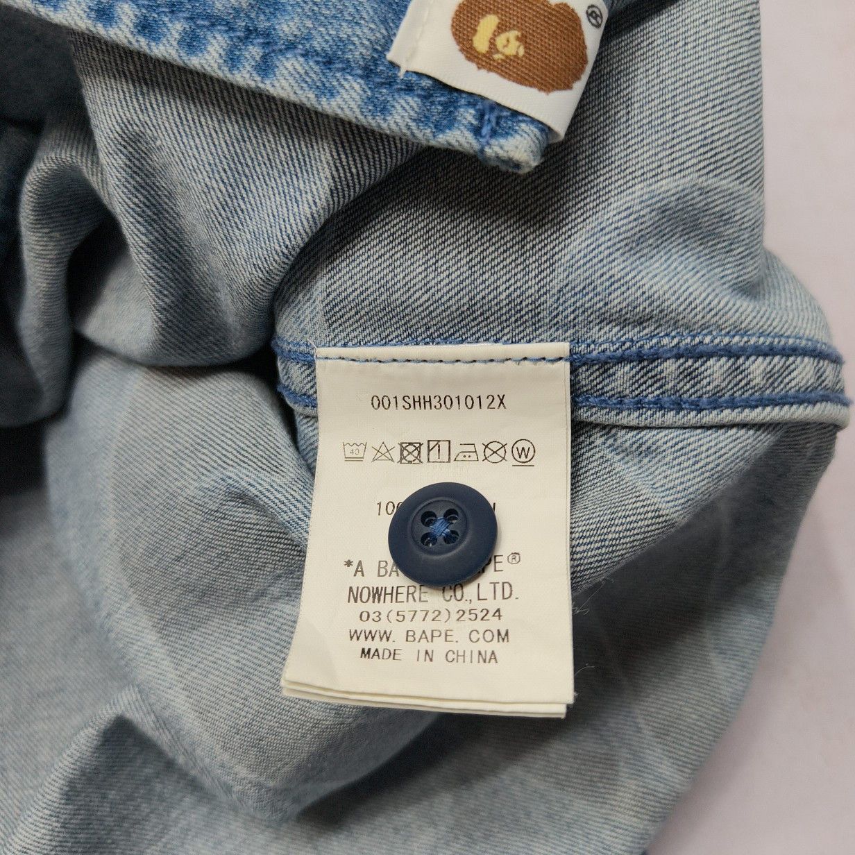 Bape A Bathing Ape Shark Denim Shirt Size M Size US M / EU 48-50 / 2 - 4 Thumbnail
