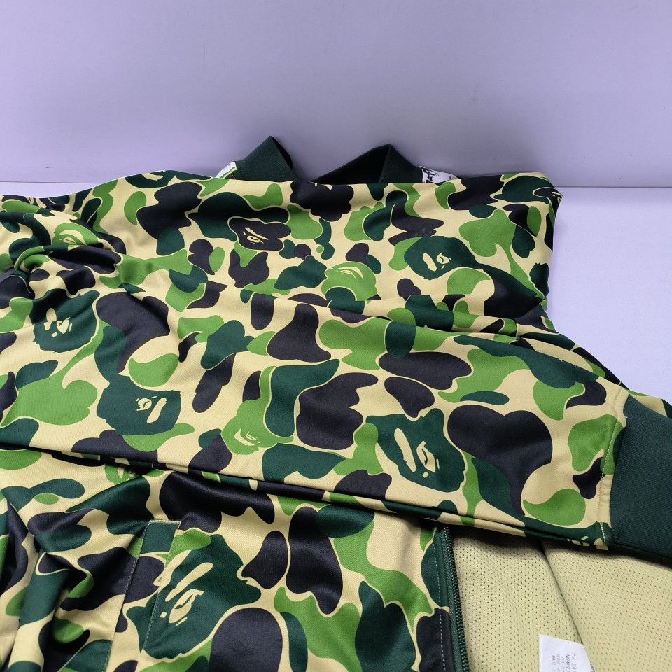 Bape A Bathing Ape Camo Track Jacket Size XL Size US XL / EU 56 / 4 - 7 Thumbnail