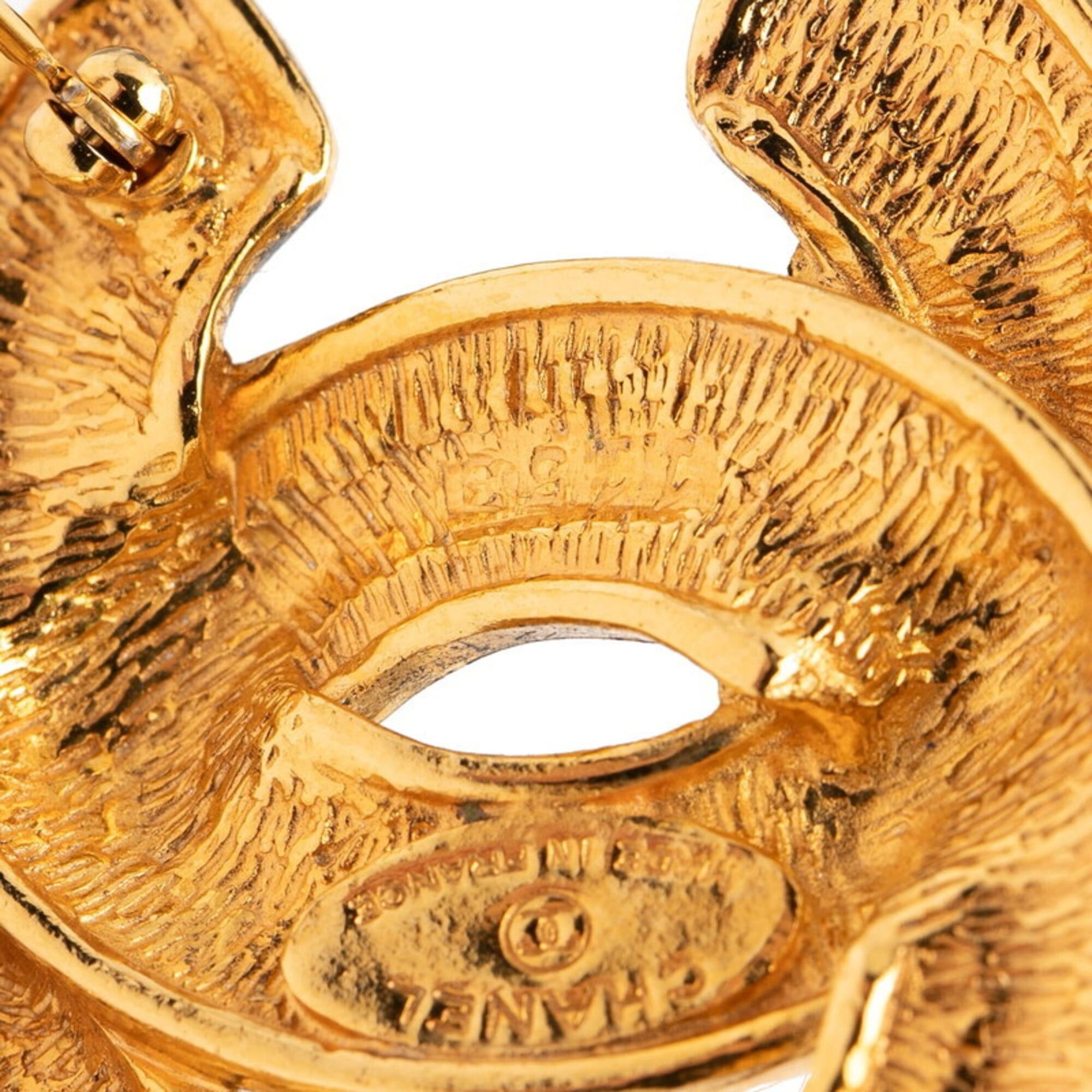 Chanel Chanel Matelassé Coco Mark Brooch, Gold Plated, Women's CHANEL Size ONE SIZE - 3 Thumbnail