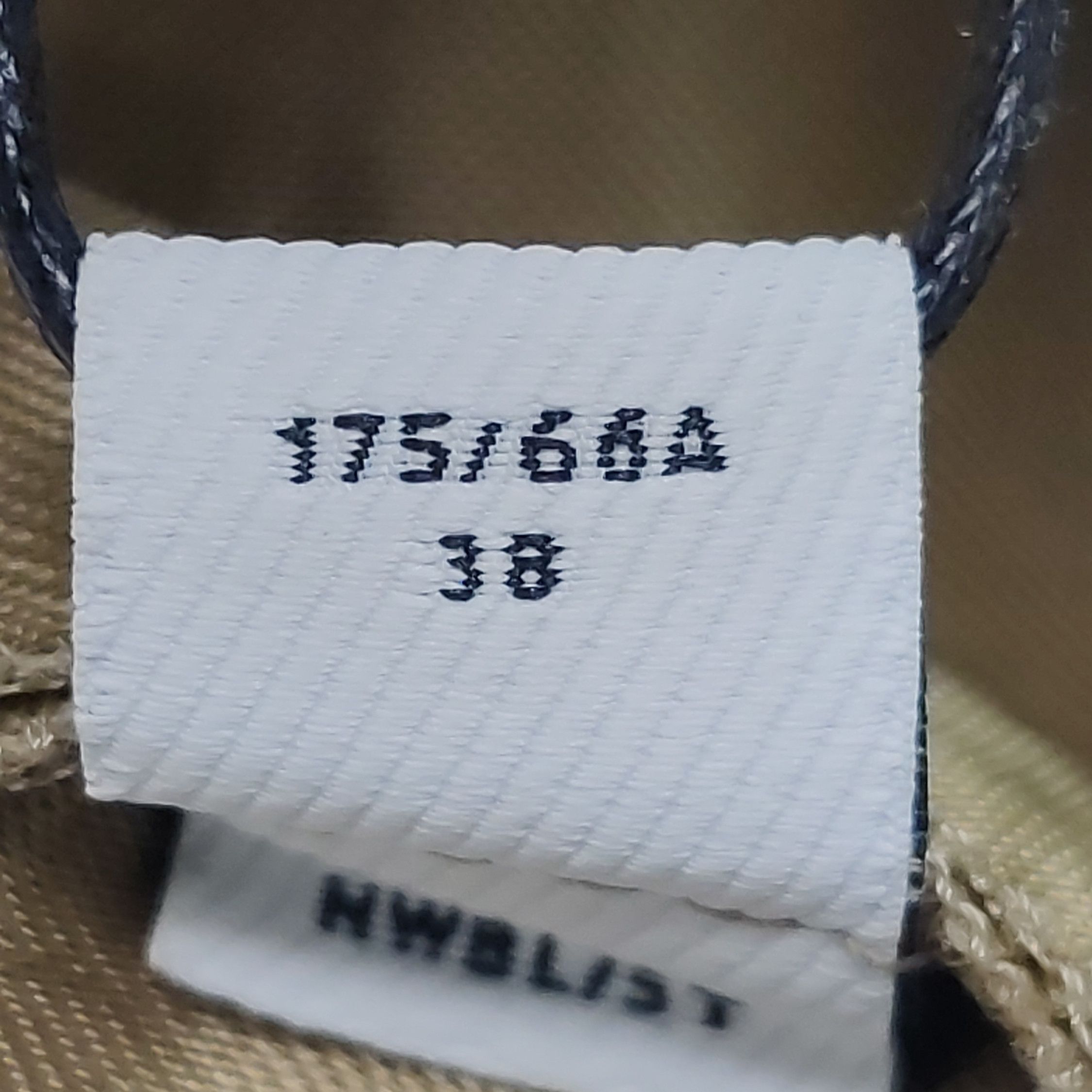 Burberry Burberry Women 26 Pants Size 26" / US 2 / IT 38 - 7 Thumbnail