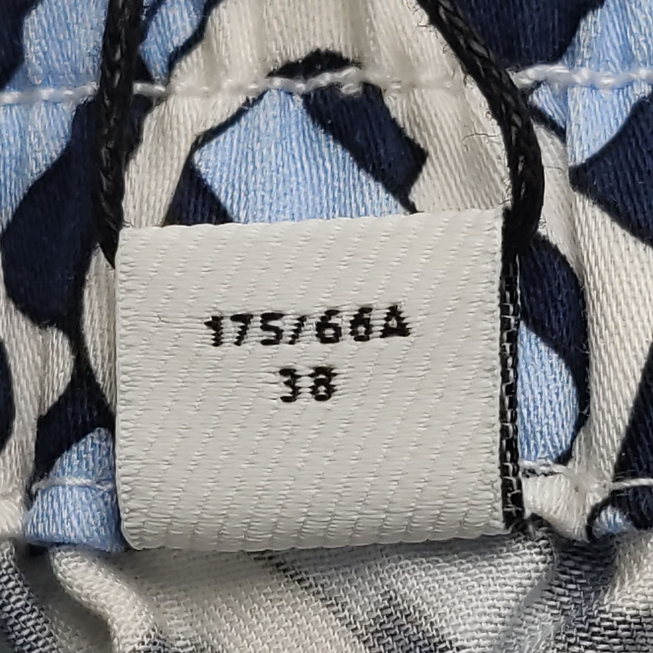Burberry Burberry Women 26 Shorts Size 26" / US 2 / IT 38 - 7 Thumbnail