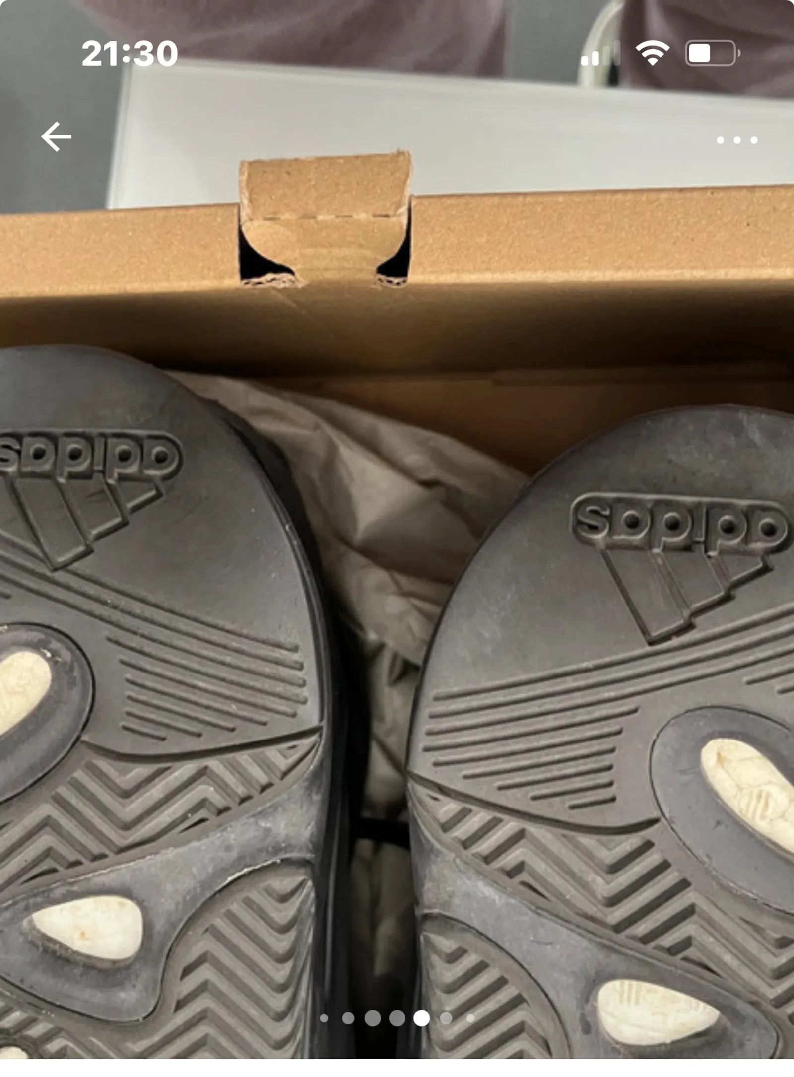 Adidas Adidas Yeezy Sneakers Size US 10 / EU 43 - 6 Thumbnail
