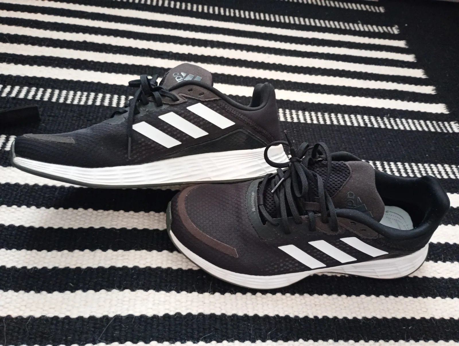 Adidas Adidas Sneakers Size US 12 / EU 45 - 4 Thumbnail