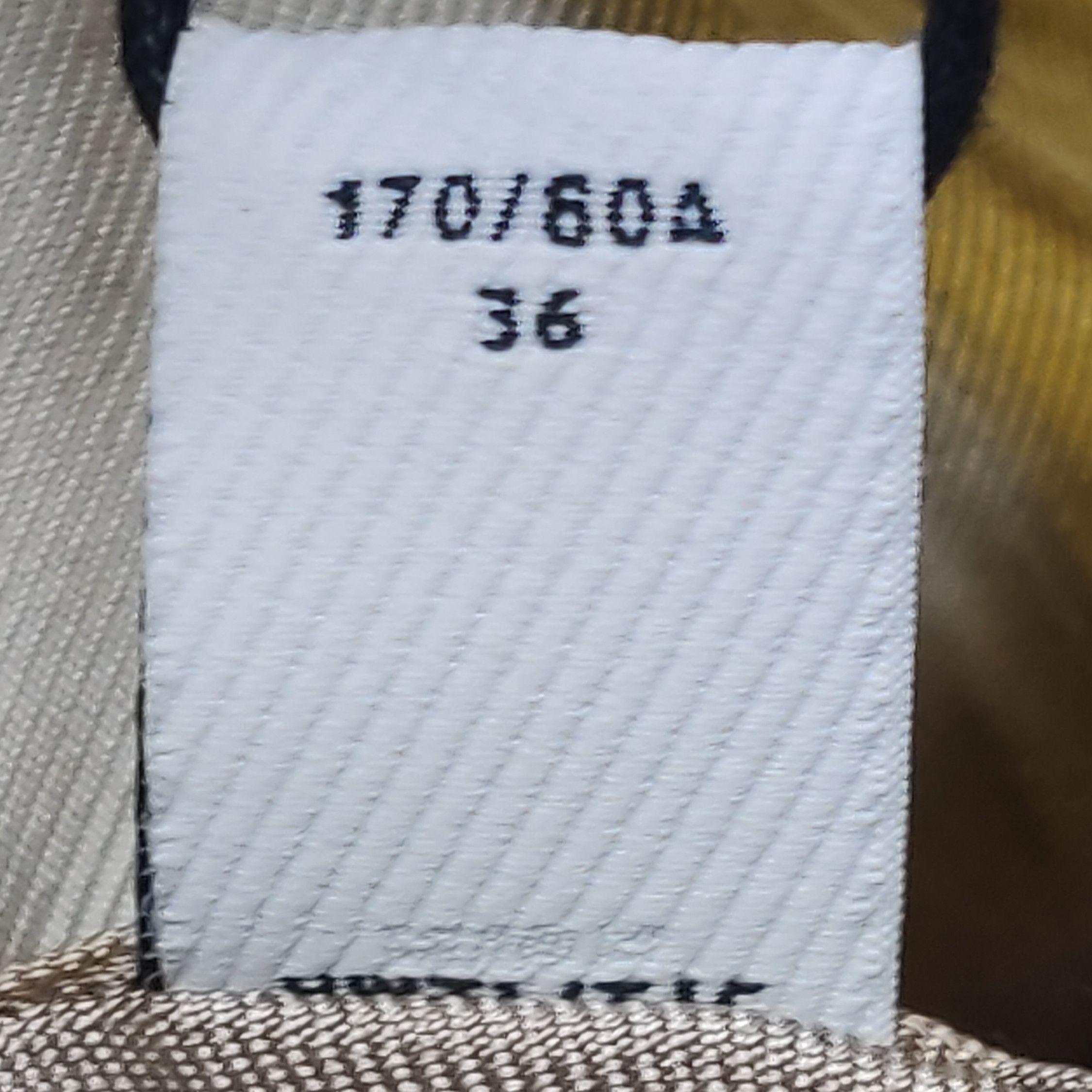 Burberry Burberry Women s Short Sleeve Shirts Size S / US 4 / IT 40 - 6 Thumbnail