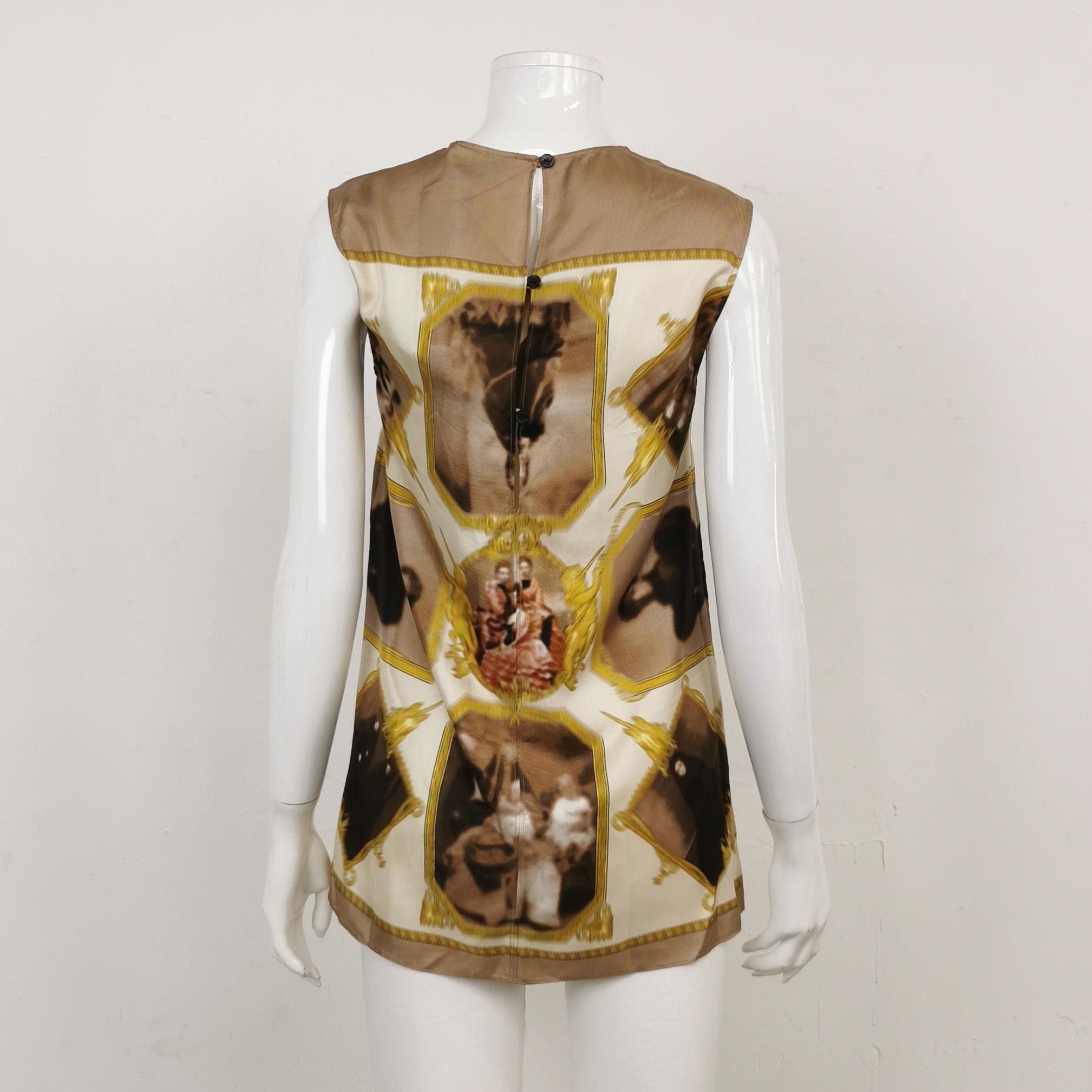 Burberry Burberry Women s Short Sleeve Shirts Size S / US 4 / IT 40 - 2 Thumbnail