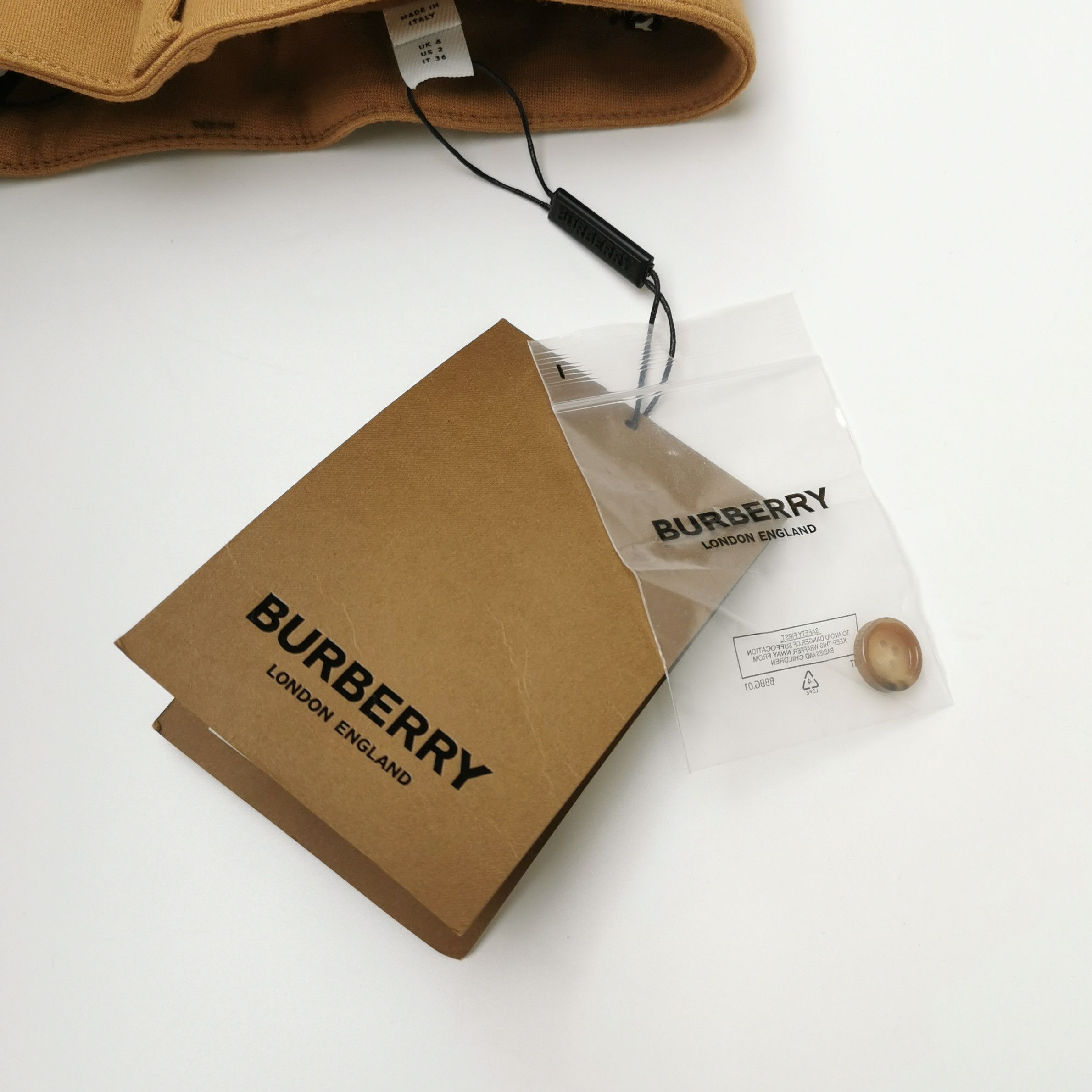 Burberry Burberry Women 2 Pants Size 26" / US 2 / IT 38 - 3 Thumbnail
