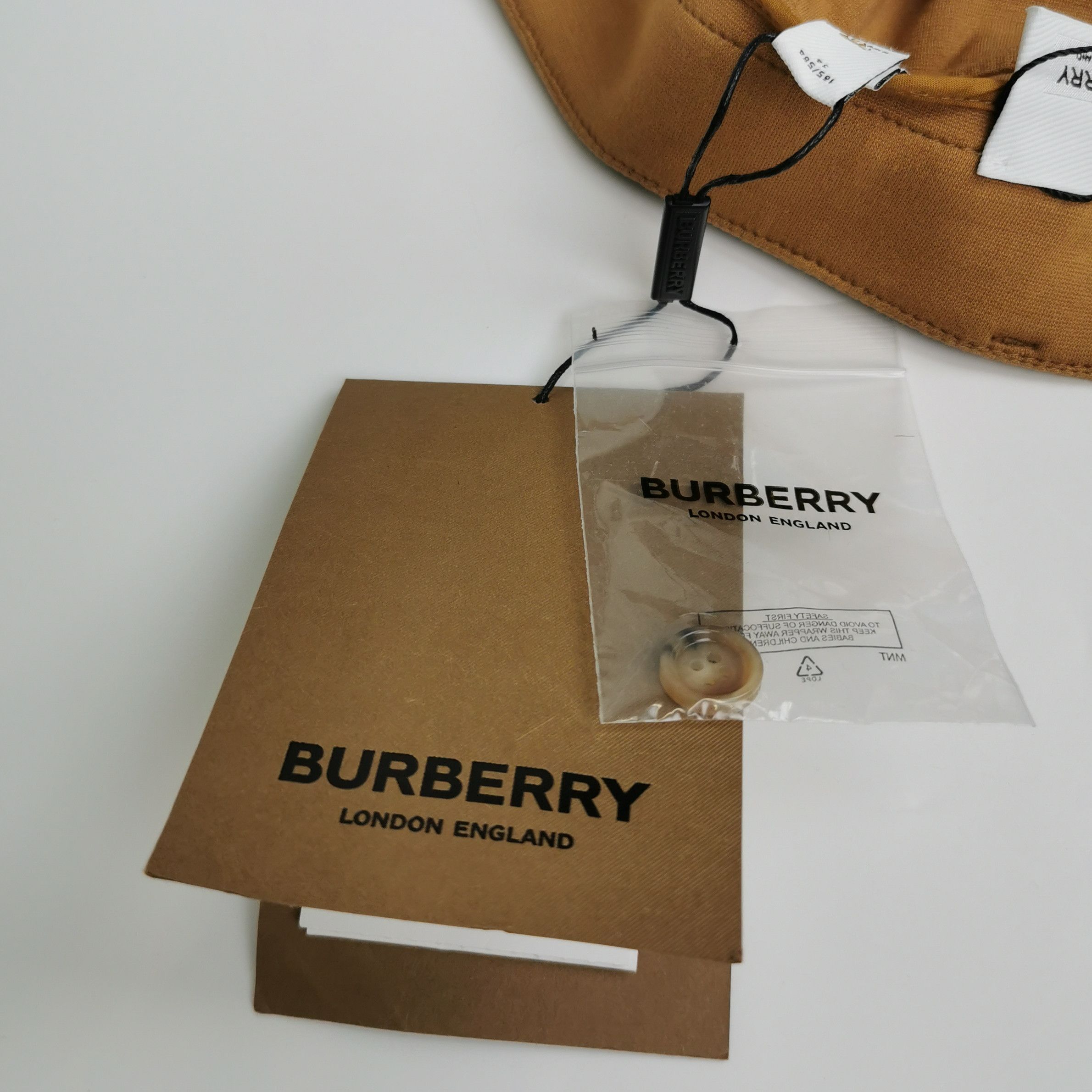 Burberry Burberry Women 2 Pants Size 26" / US 2 / IT 38 - 3 Thumbnail