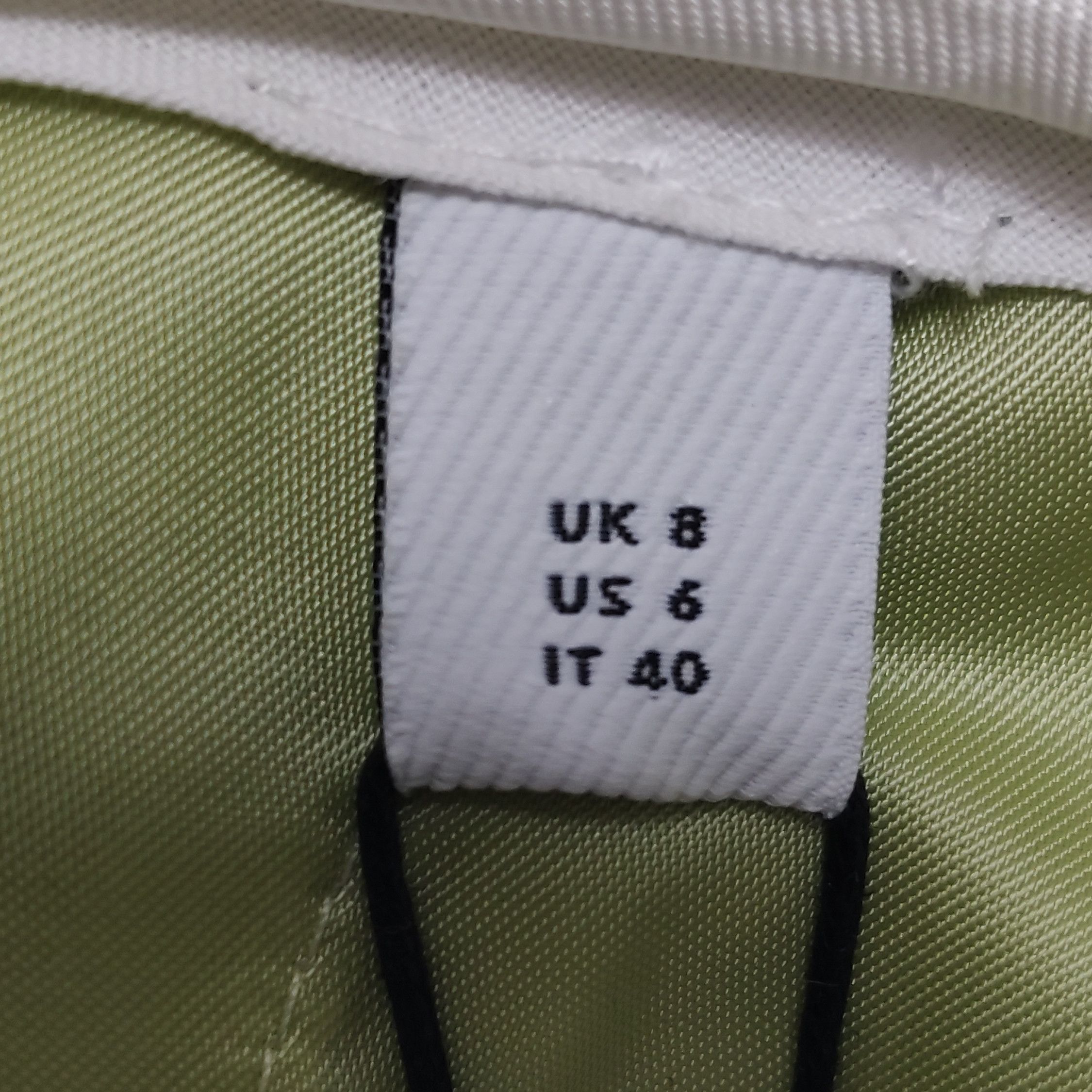 Burberry Burberry Women 26 Shorts Size 26" / US 2 / IT 38 - 6 Thumbnail