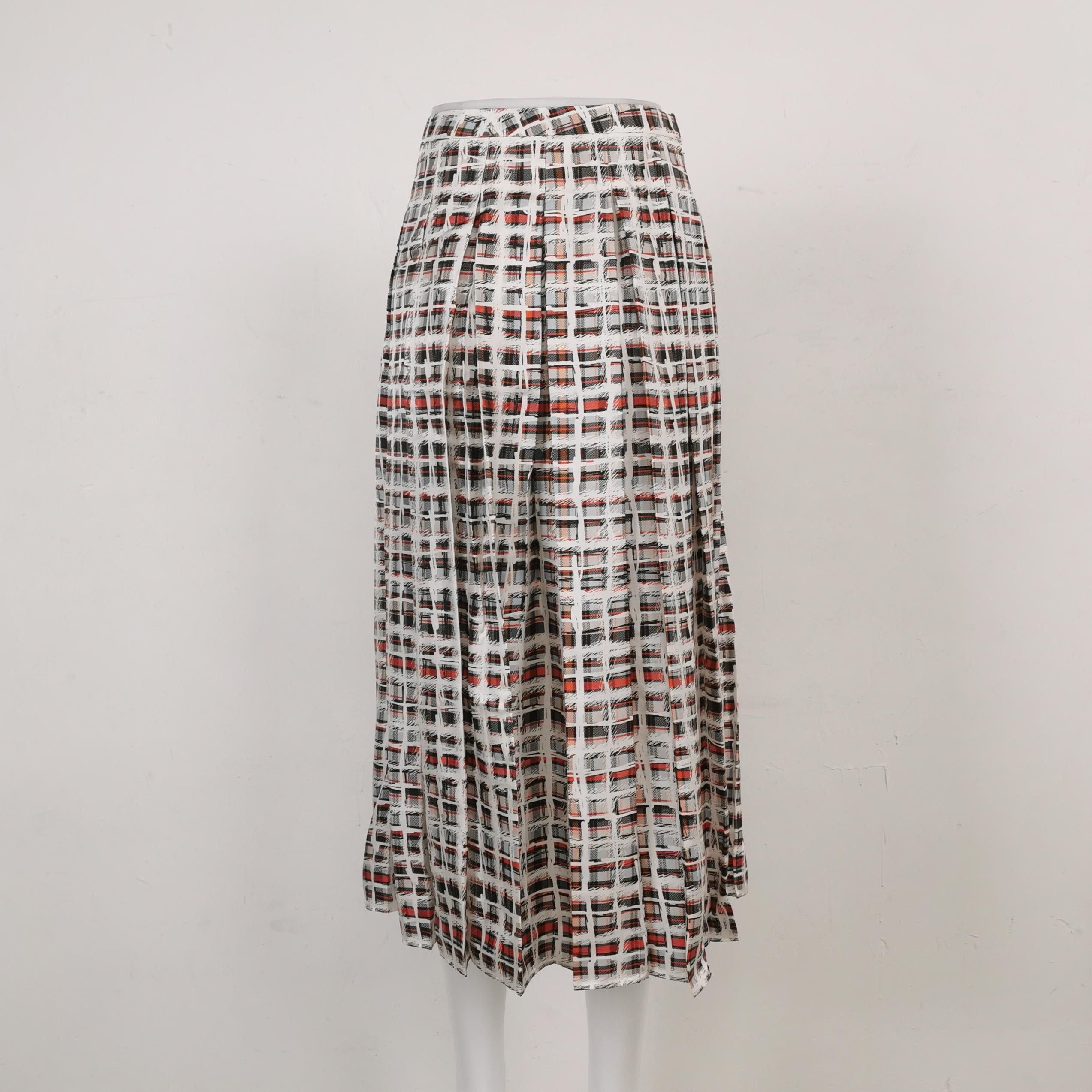 Burberry Burberry Women 26 Midi Skirts Size 26" / US 2 / IT 38 - 2 Thumbnail