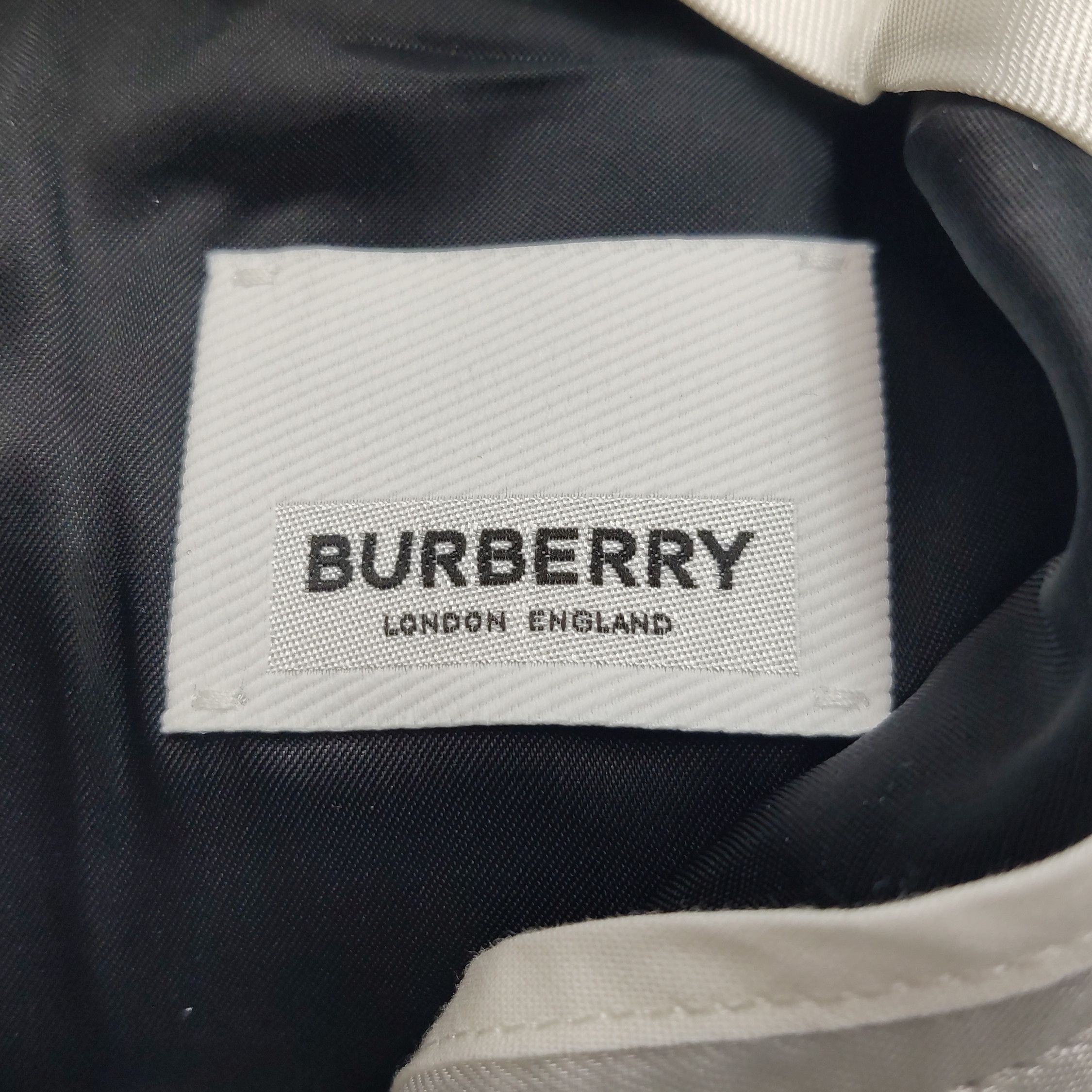 Burberry Burberry Women 26 Pants Size 26" / US 2 / IT 38 - 6 Thumbnail