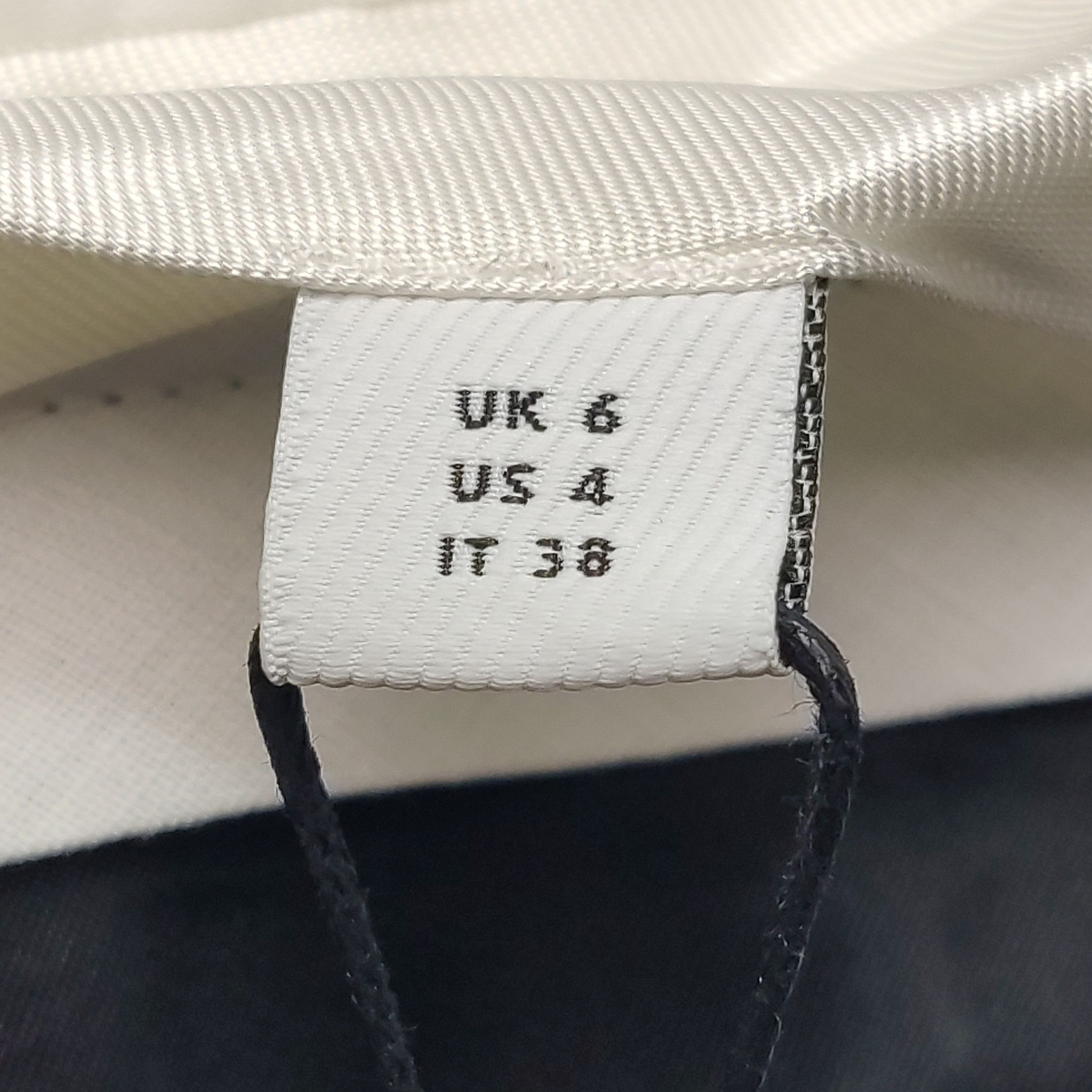 Burberry Burberry Women 26 Pants Size 26" / US 2 / IT 38 - 7 Thumbnail