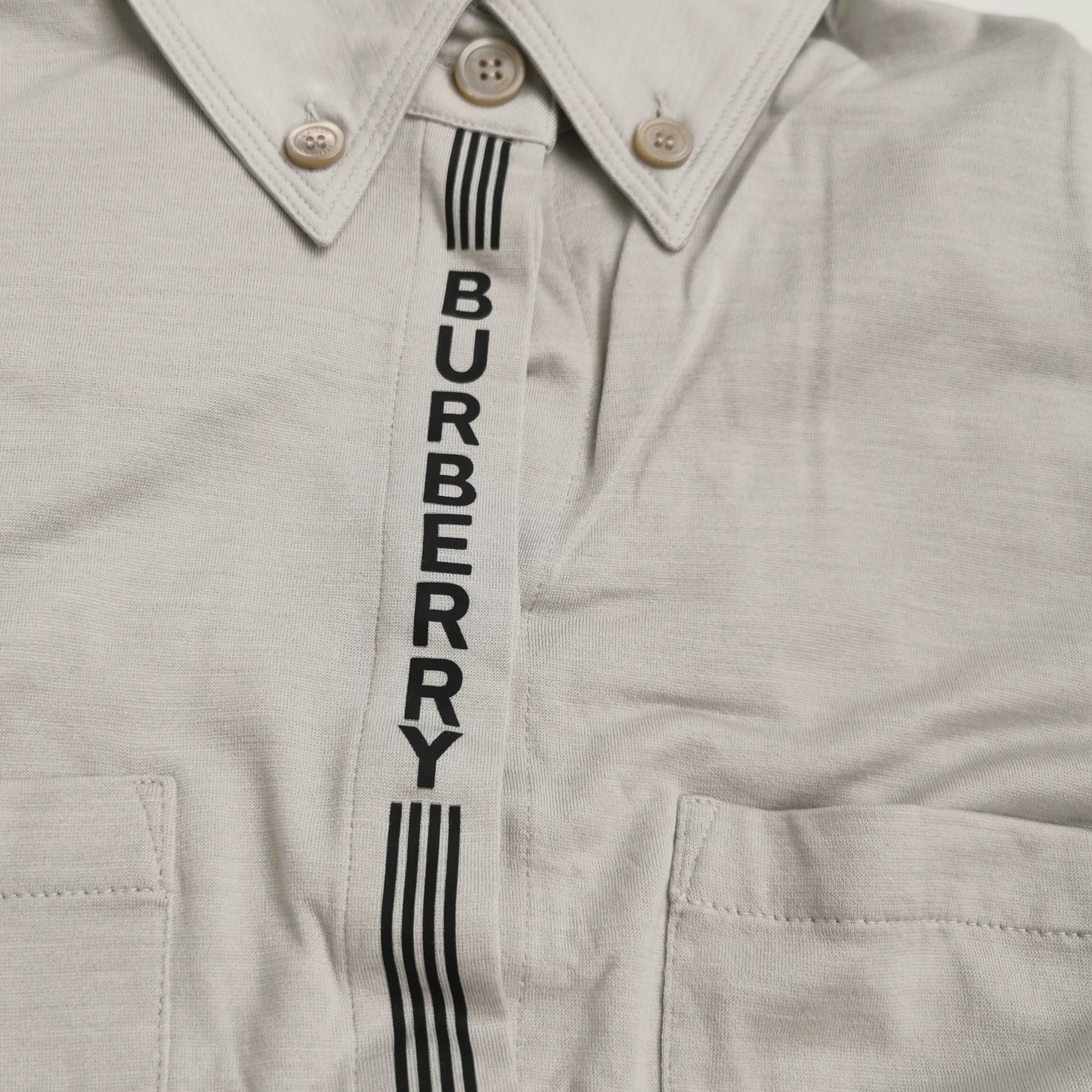 Burberry Burberry Women m Button Ups Size M / US 6-8 / IT 42-44 - 3 Thumbnail