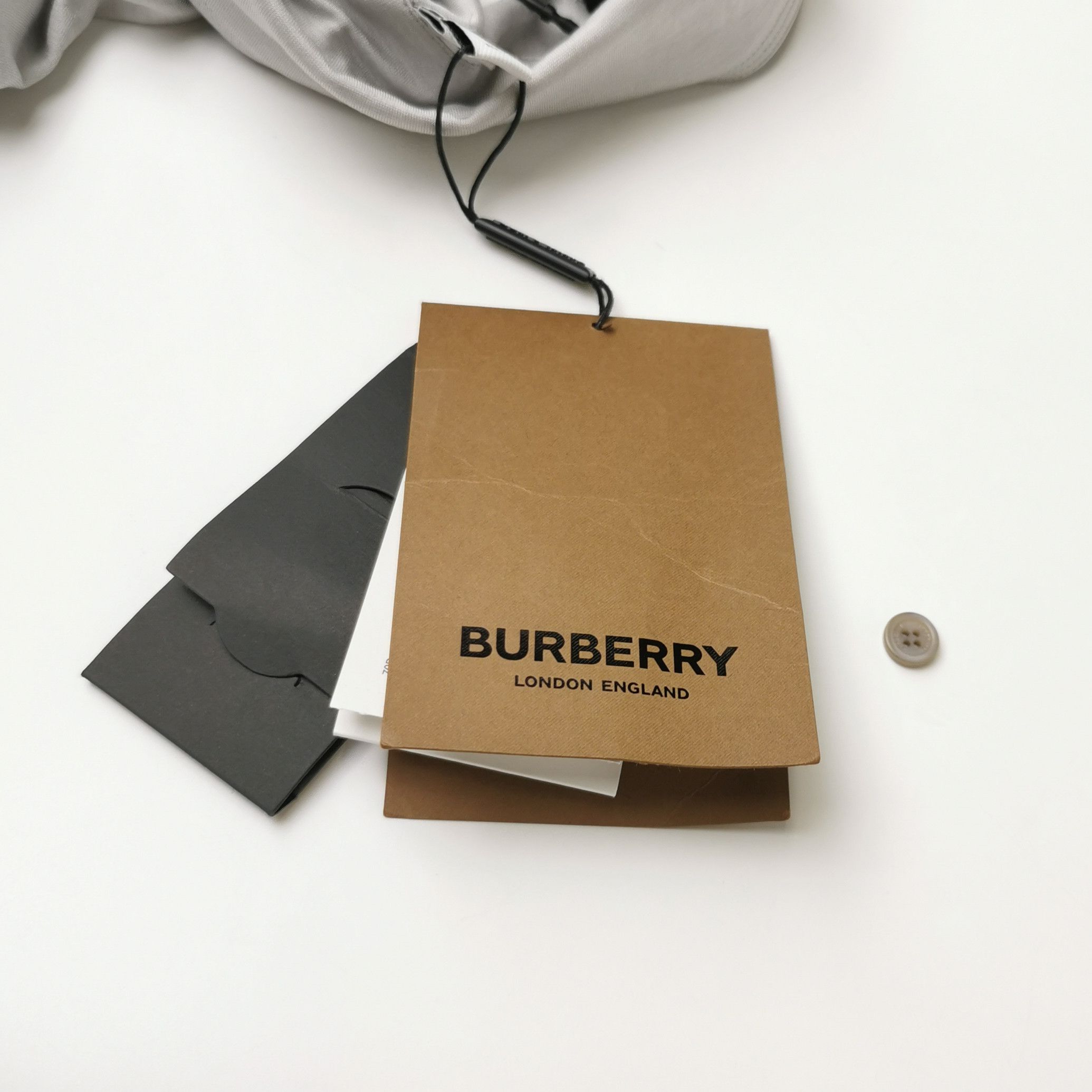 Burberry Burberry Women s Button Ups Size S / US 4 / IT 40 - 4 Thumbnail