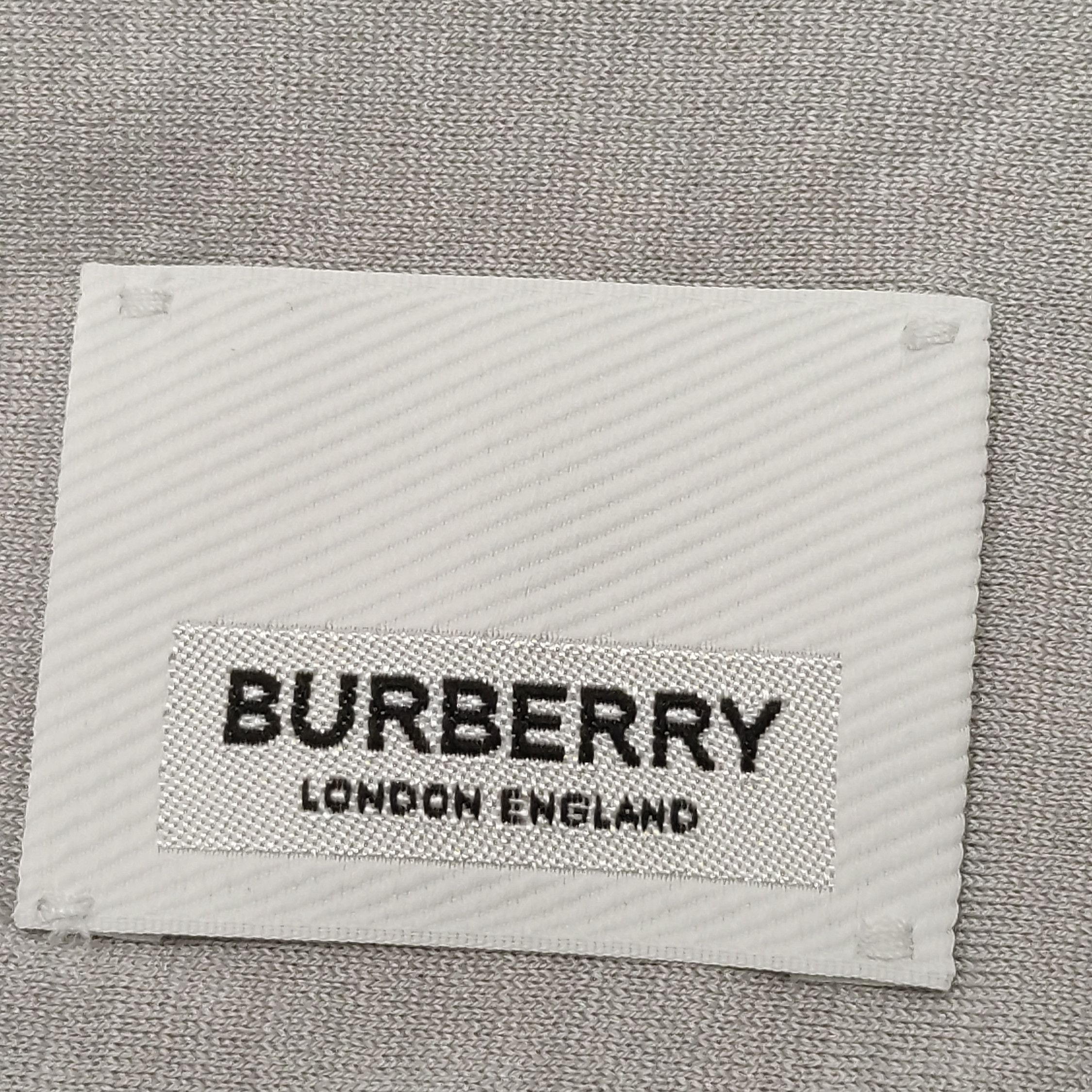 Burberry Burberry Women s Button Ups Size S / US 4 / IT 40 - 6 Thumbnail