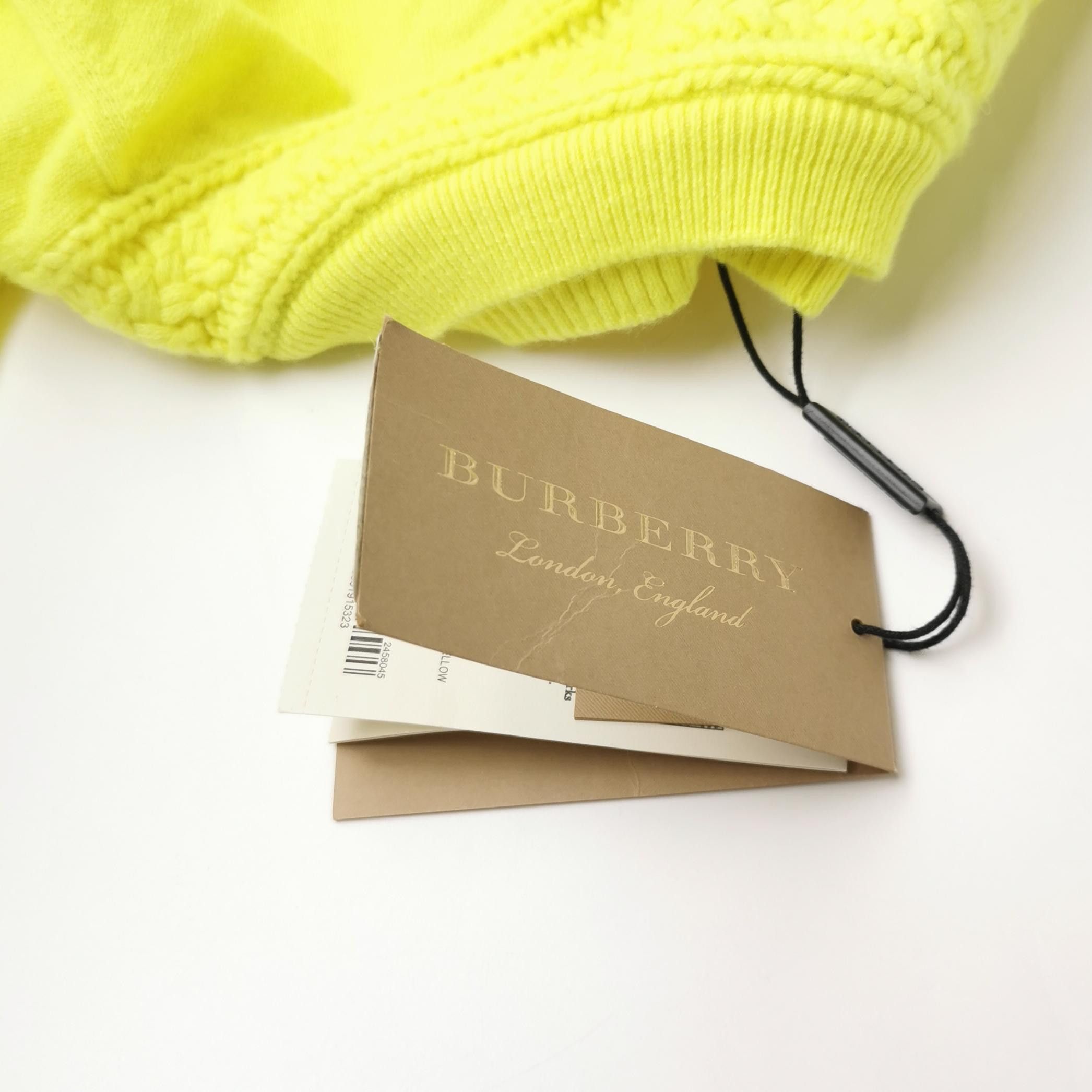 Burberry Burberry Women xl Sweaters Size XL / US 12-14 / IT 48-50 - 3 Thumbnail