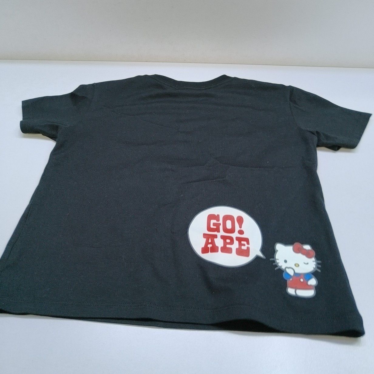 Bape A Bathing Ape x Hello Kitty Graphic T-Shirt S Size US S / EU 44-46 / 1 - 5 Thumbnail