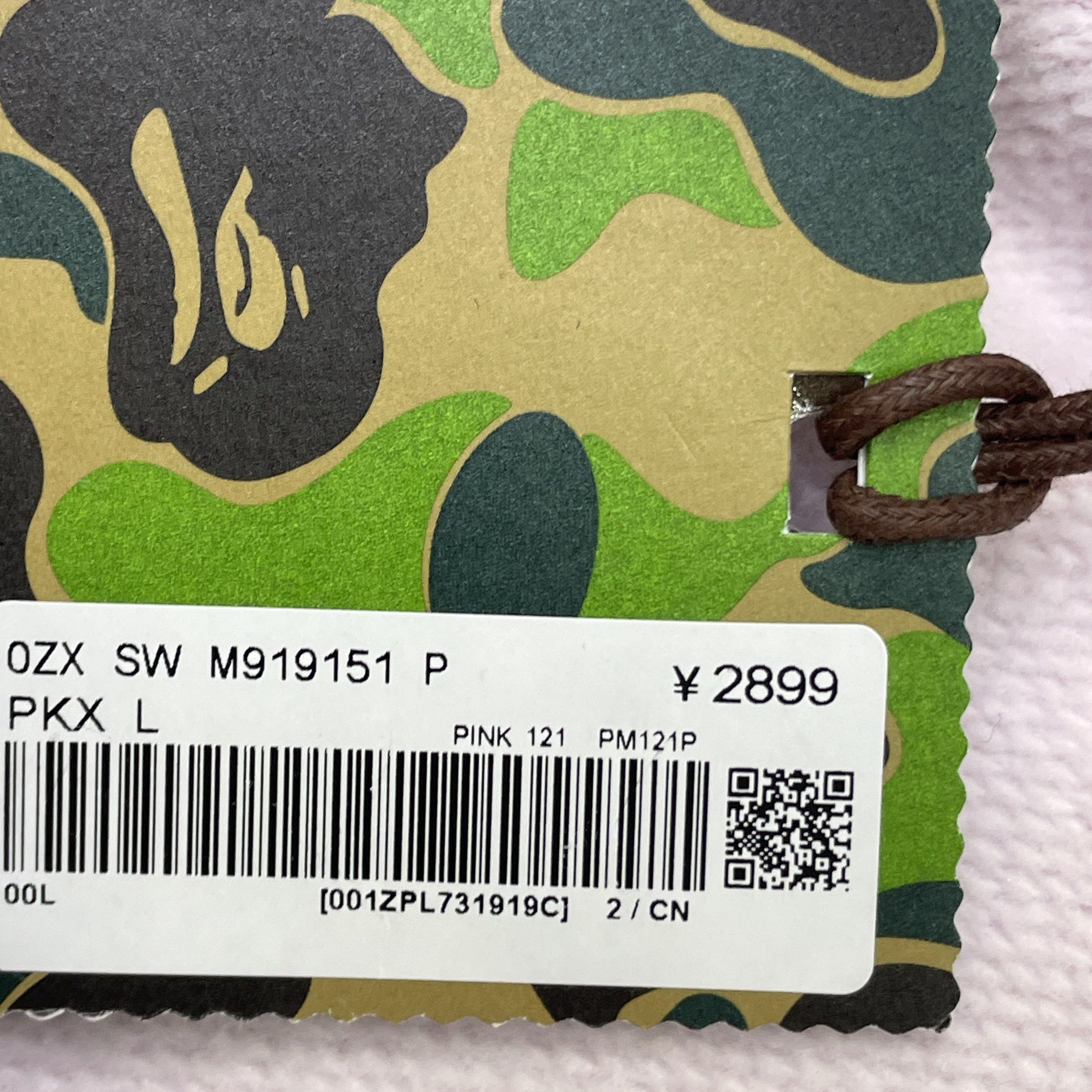 Bape A Bathing Ape Pink Camo Shark Hoodie Size L Size US L / EU 52-54 / 3 - 3 Thumbnail