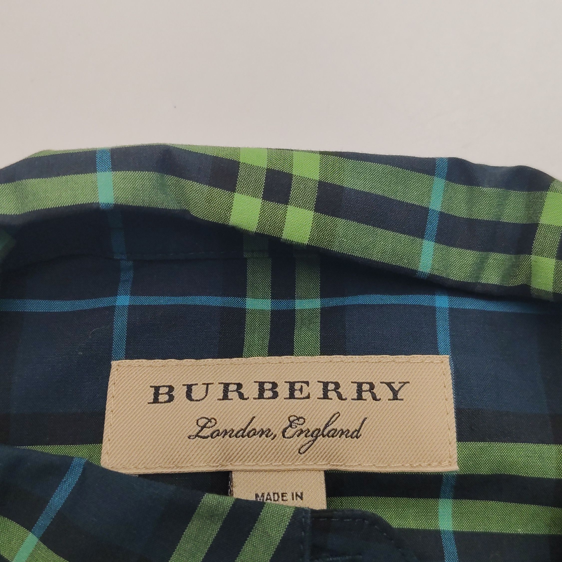 Burberry Burberry Women 0 Button Ups Size XS / US 0-2 / IT 36-38 - 6 Thumbnail