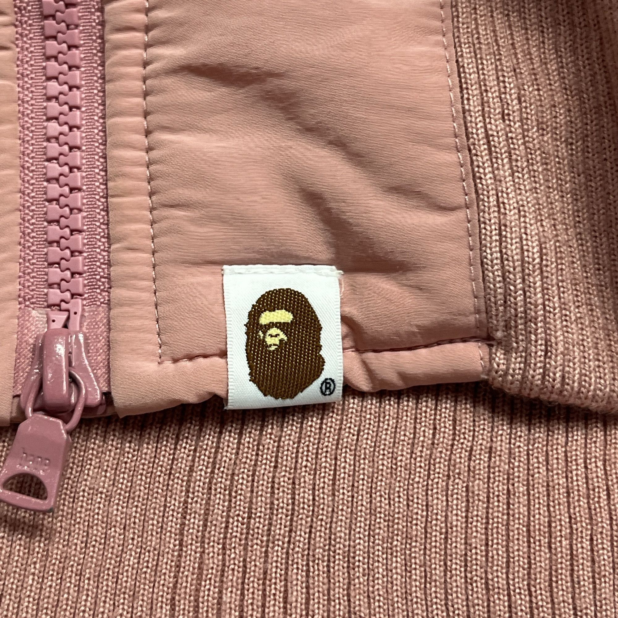 Bape A Bathing Ape Shark WGM Down Jacket Size S Size S / US 4 / IT 40 - 4 Thumbnail
