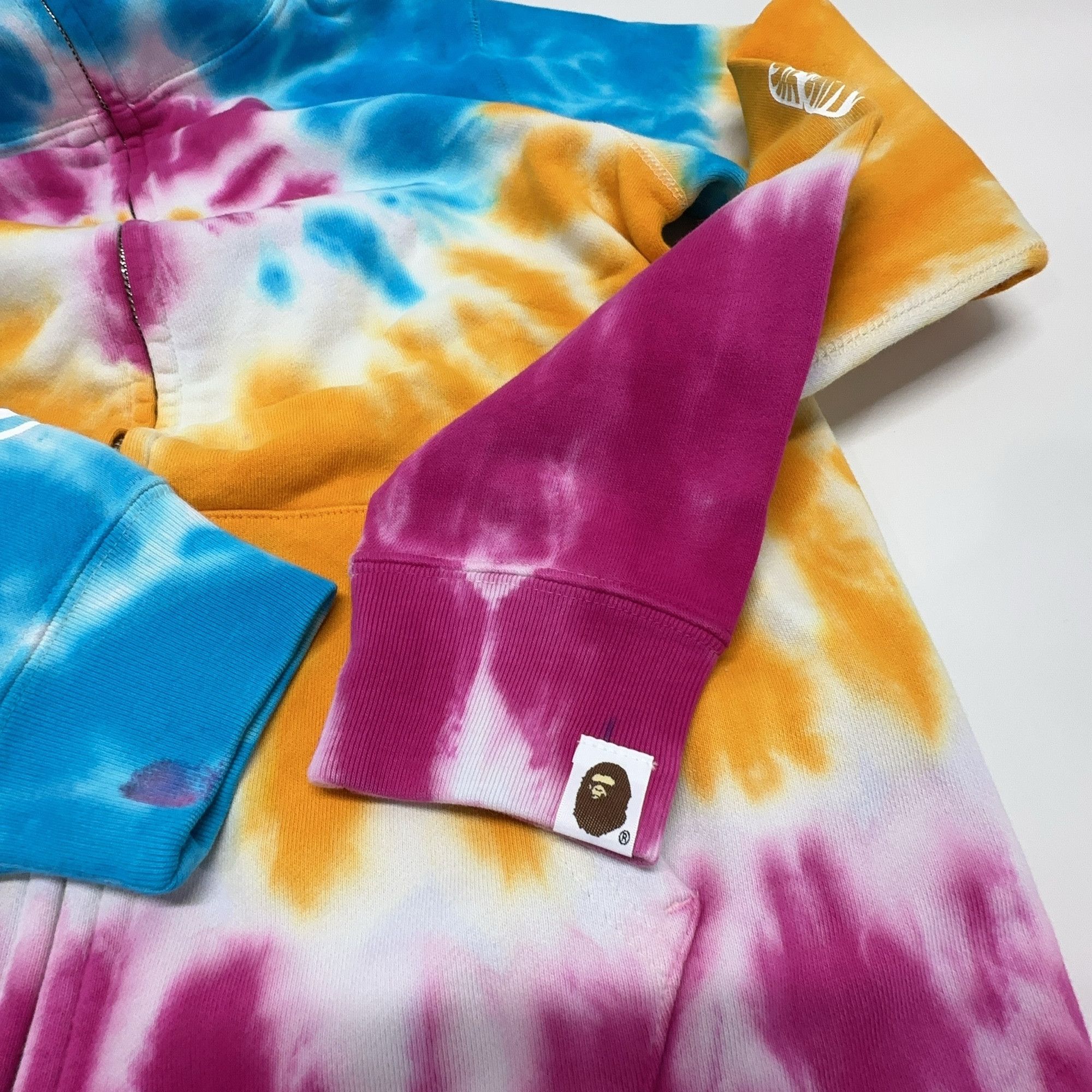 Bape BAPE Tie Dye Shark Hoodie Size XS Size US XS / EU 42 / 0 - 7 Thumbnail