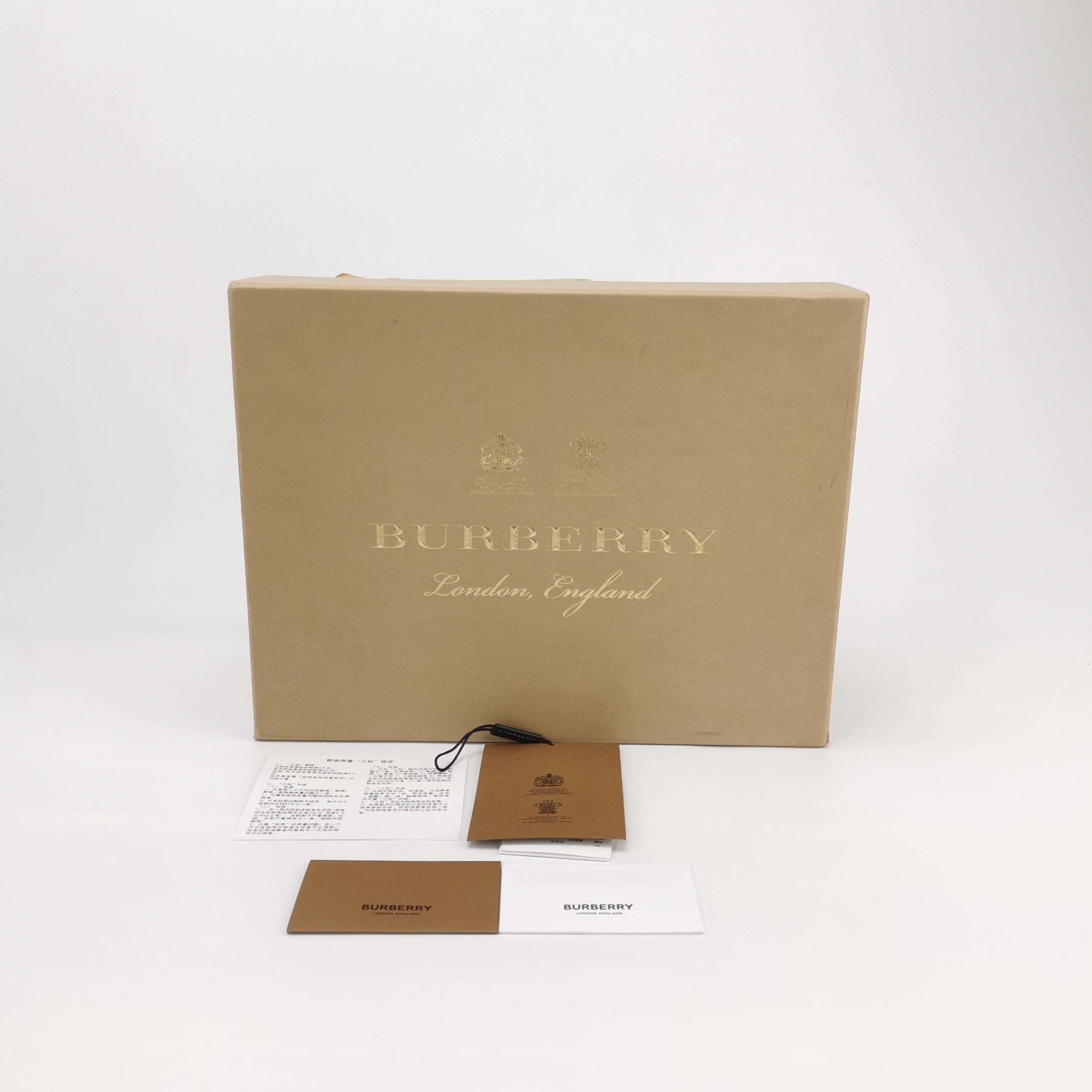Burberry Burberry Women 10 Flats Size US 10 / IT 40 - 6 Thumbnail
