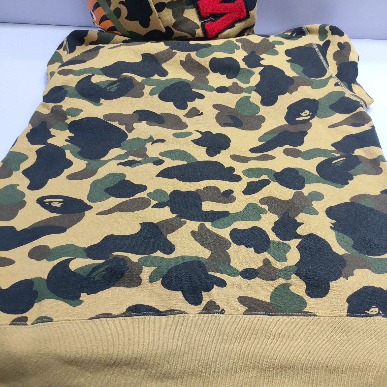 Bape A Bathing Ape 1st Camo Shark Full Zip Hoodie XL Size US XL / EU 56 / 4 - 18 Thumbnail