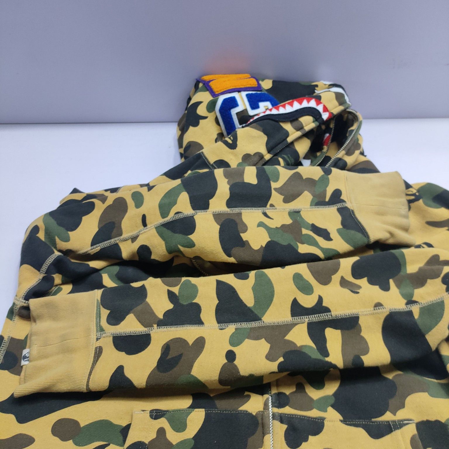 Bape A Bathing Ape 1st Camo Shark Full Zip Hoodie XL Size US XL / EU 56 / 4 - 12 Thumbnail