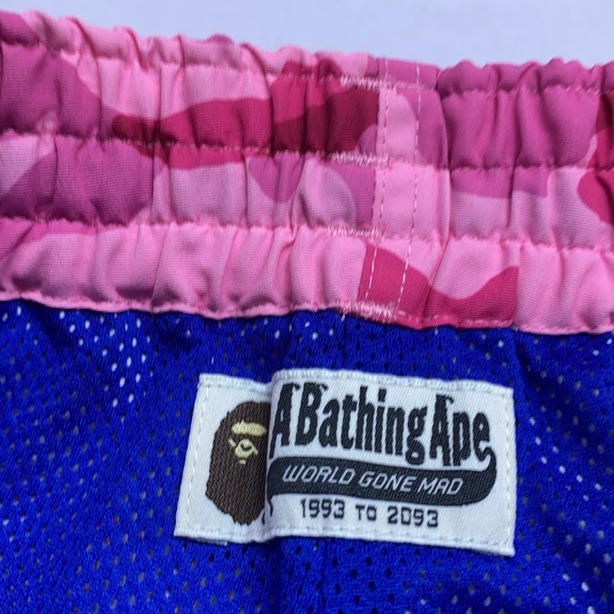 Bape A Bathing Ape Pink Camo Shorts M Size 25" / US 0 / IT 36 - 3 Thumbnail