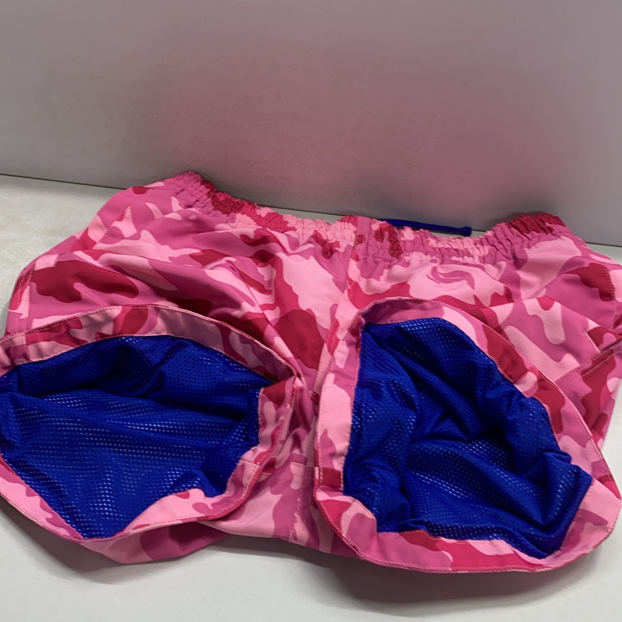 Bape A Bathing Ape Pink Camo Shorts M Size 25" / US 0 / IT 36 - 12 Thumbnail
