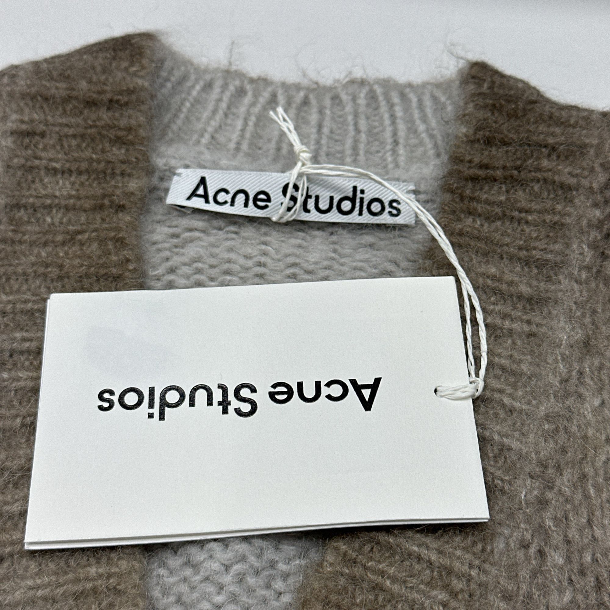 Acne Studios Acne Studios Gradient Mohair Cardigan Size S Size S / US 4 / IT 40 - 4 Thumbnail