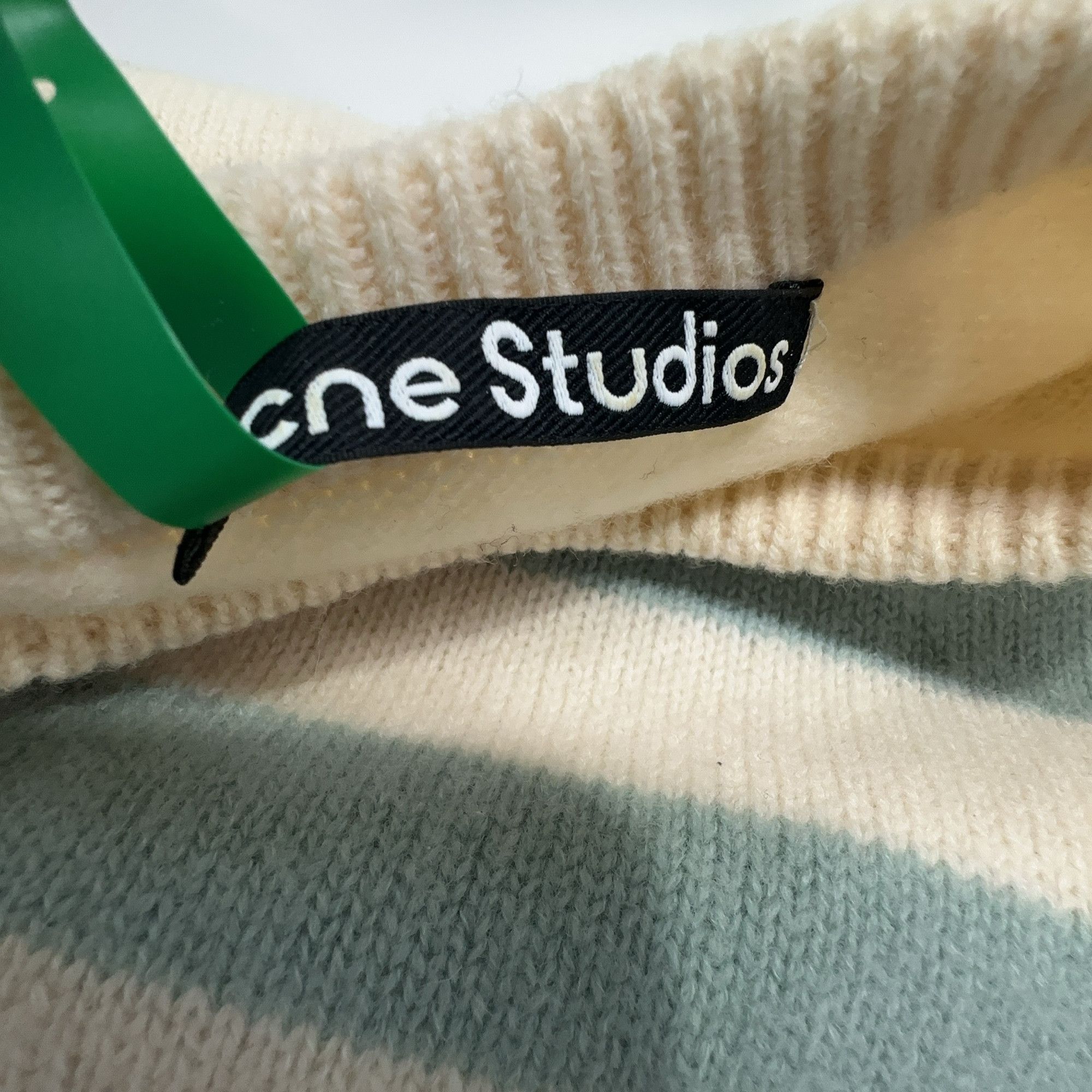 Acne Studios Acne Studios Striped Wool Sweater Size XS Size US XS / EU 42 / 0 - 3 Thumbnail