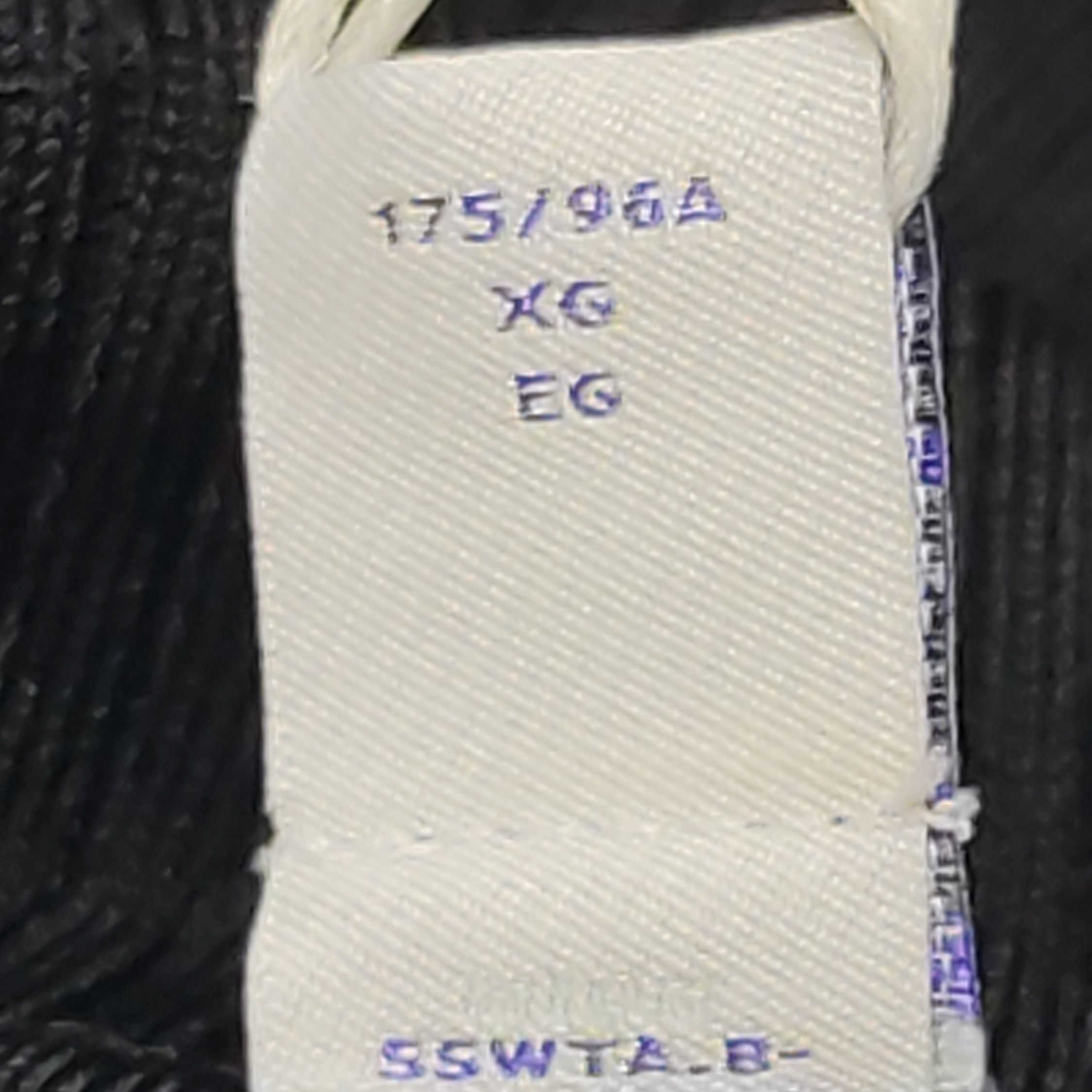 Burberry Burberry Women xl Sweaters Size XL / US 12-14 / IT 48-50 - 7 Thumbnail