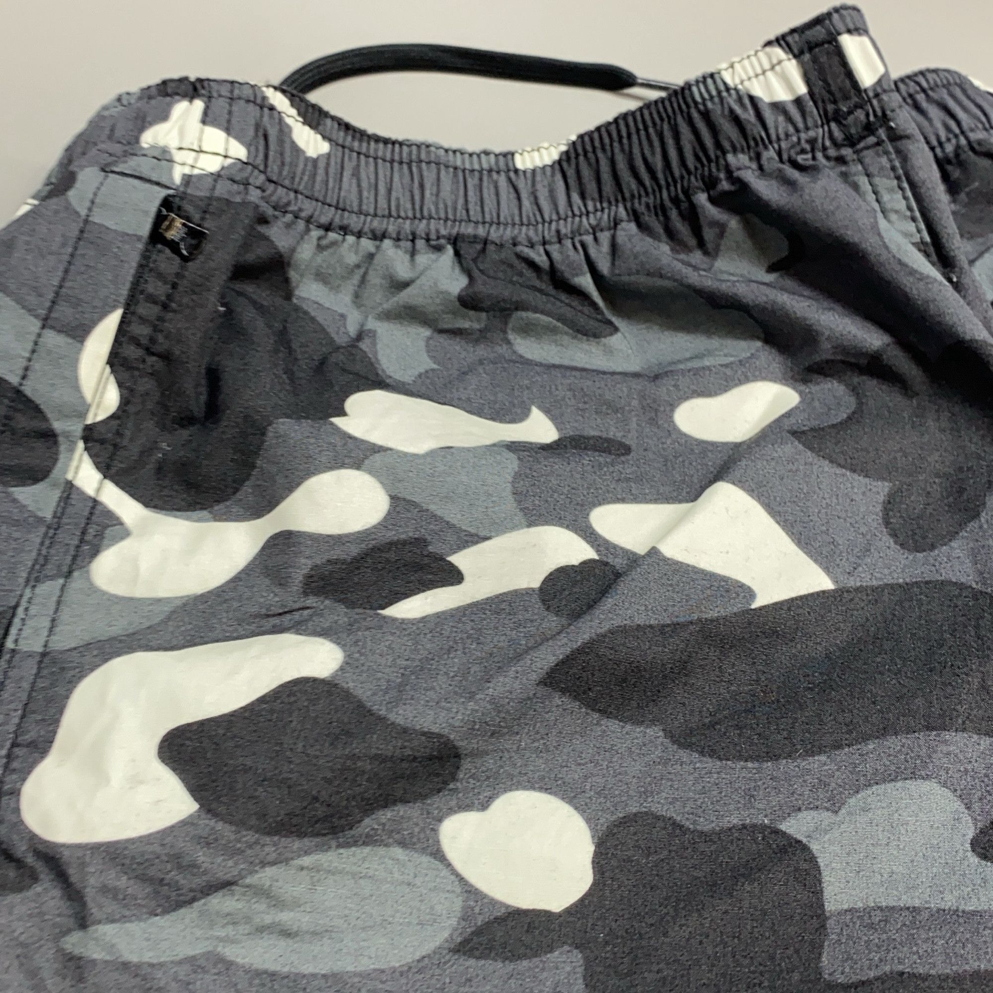 Bape A BATHING APE Camo Print Shorts Size M Size US 32 / EU 48 - 16 Thumbnail