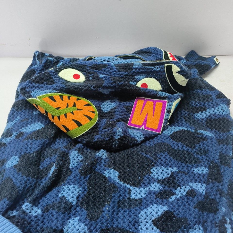 Bape A Bathing Ape Camo Crochet Shark Hoodie Size L Size US L / EU 52-54 / 3 - 5 Thumbnail