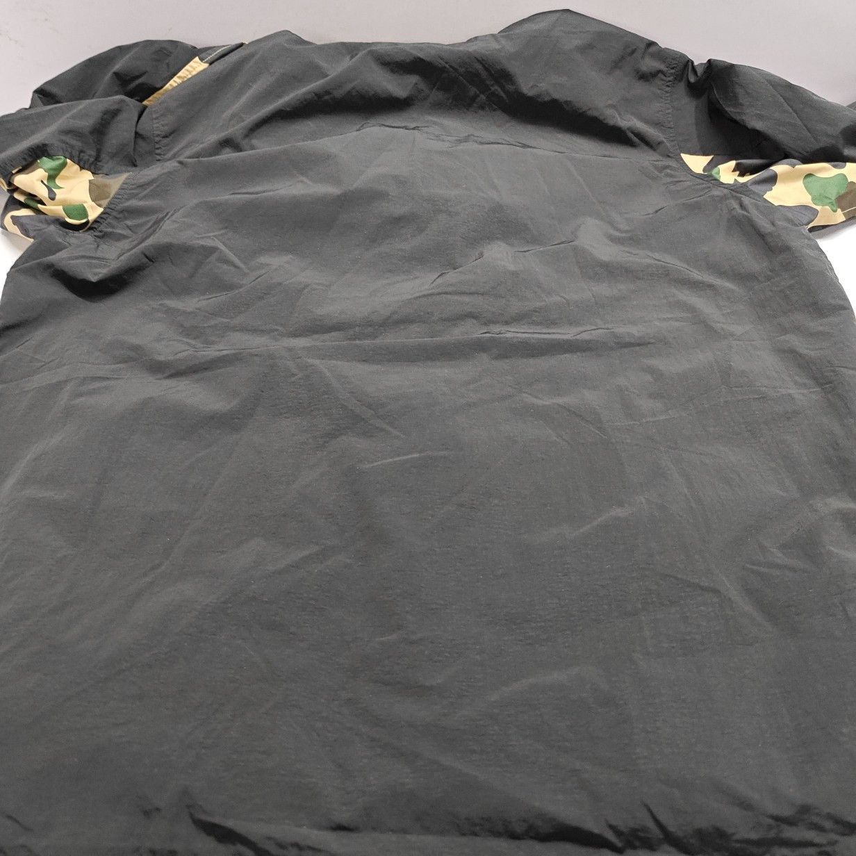 Bape A Bathing Ape Shark Camo Light Jacket Size L Size US L / EU 52-54 / 3 - 12 Thumbnail