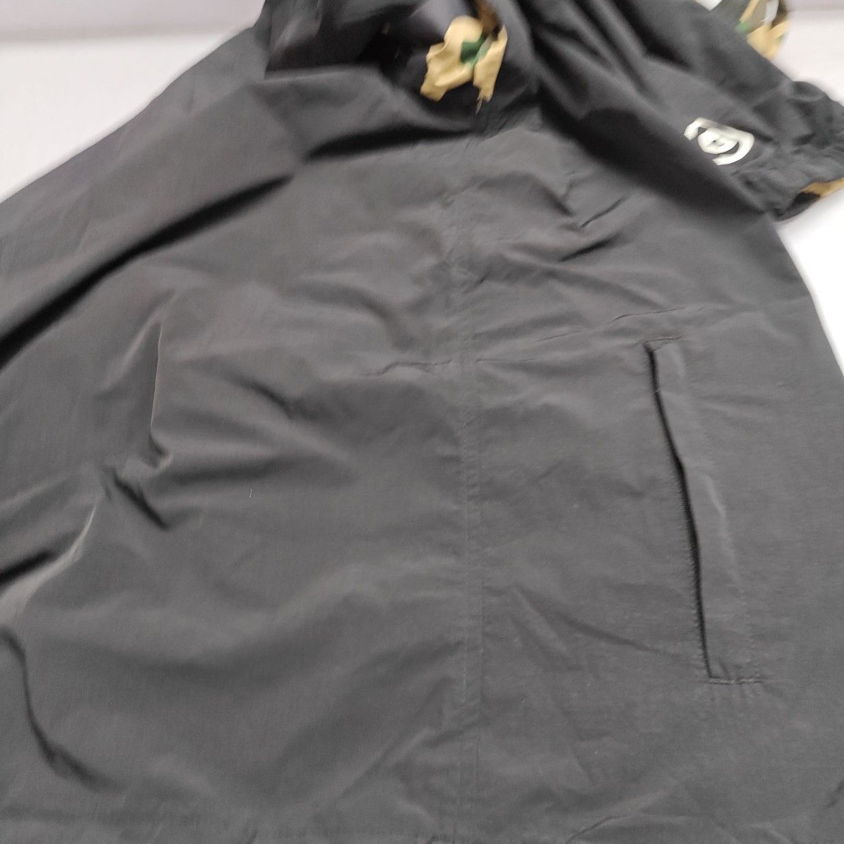 Bape A Bathing Ape Shark Camo Light Jacket Size L Size US L / EU 52-54 / 3 - 10 Thumbnail