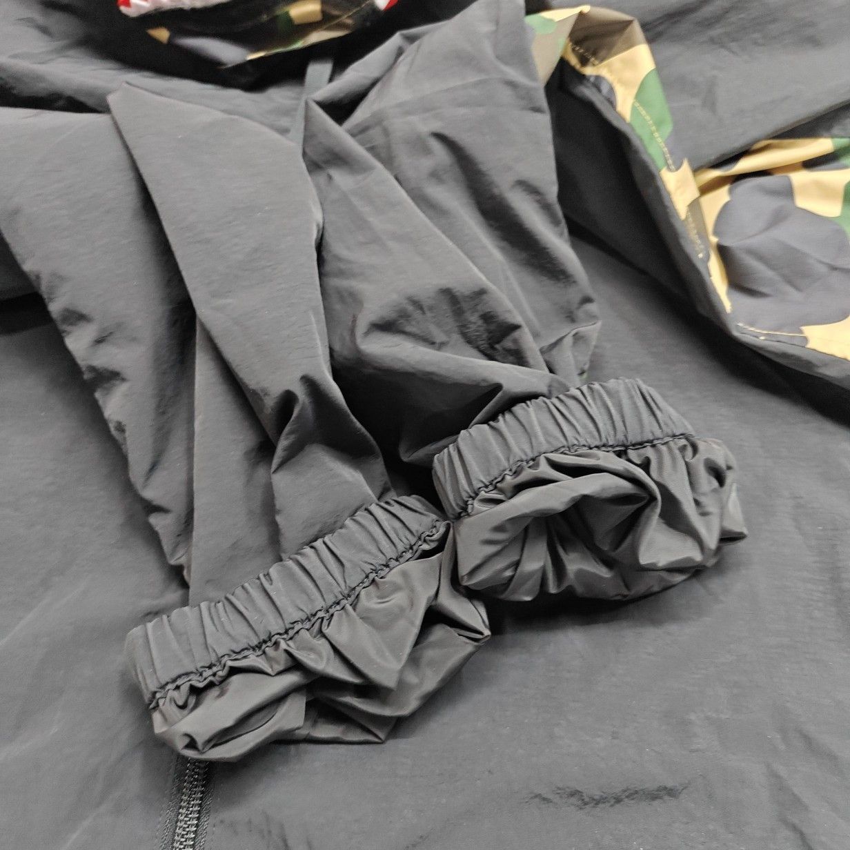 Bape A Bathing Ape Shark Camo Light Jacket Size L Size US L / EU 52-54 / 3 - 7 Thumbnail
