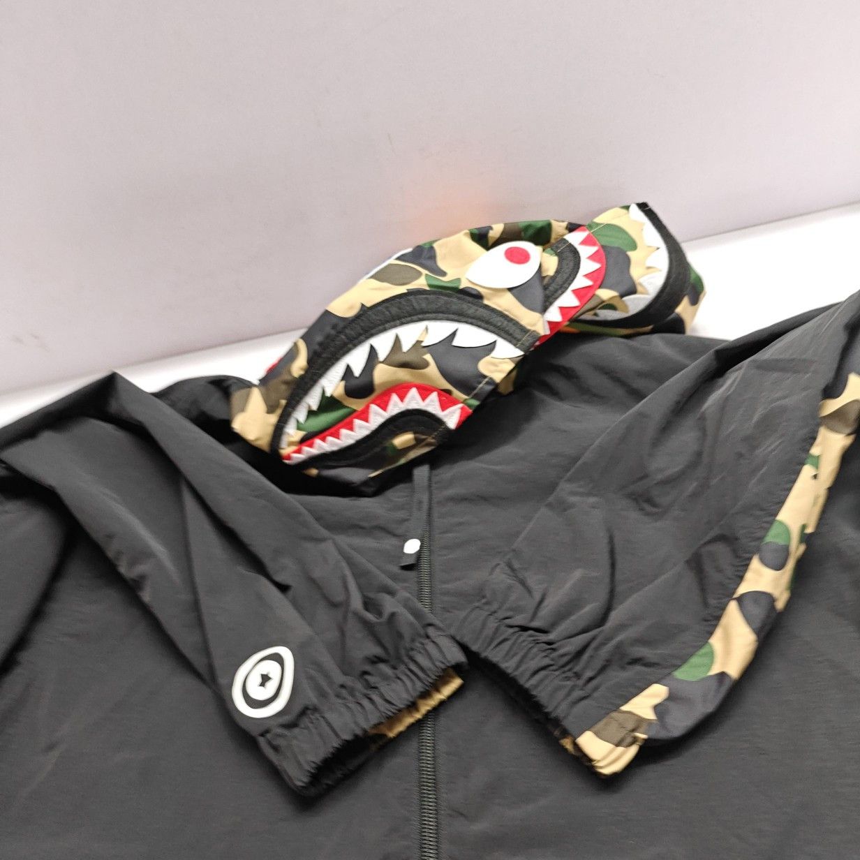 Bape A Bathing Ape Shark Camo Light Jacket Size L Size US L / EU 52-54 / 3 - 8 Thumbnail