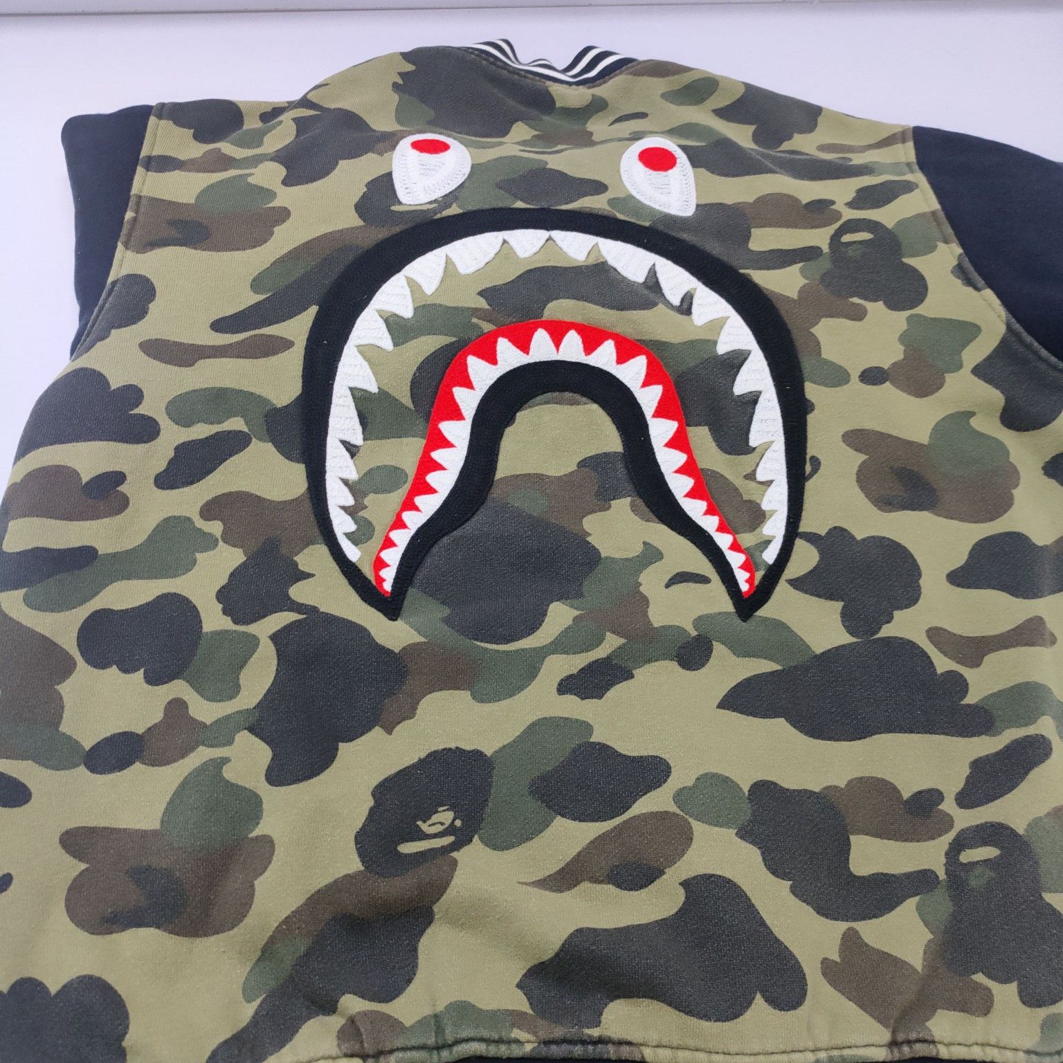 Bape A Bathing Ape Shark Tiger WGM Varsity Jacket Size M Size US M / EU 48-50 / 2 - 12 Thumbnail