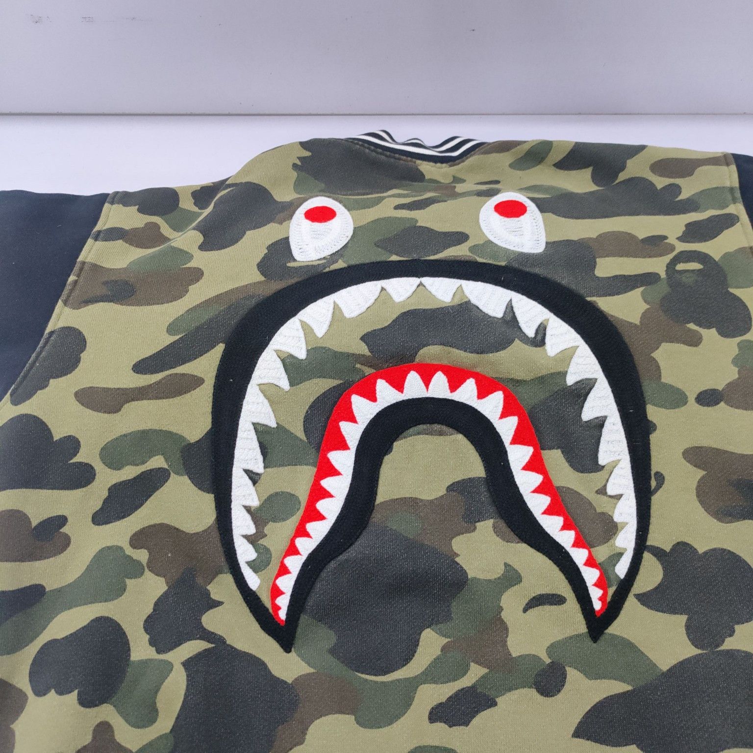 Bape A Bathing Ape Shark Tiger WGM Varsity Jacket Size M Size US M / EU 48-50 / 2 - 7 Thumbnail