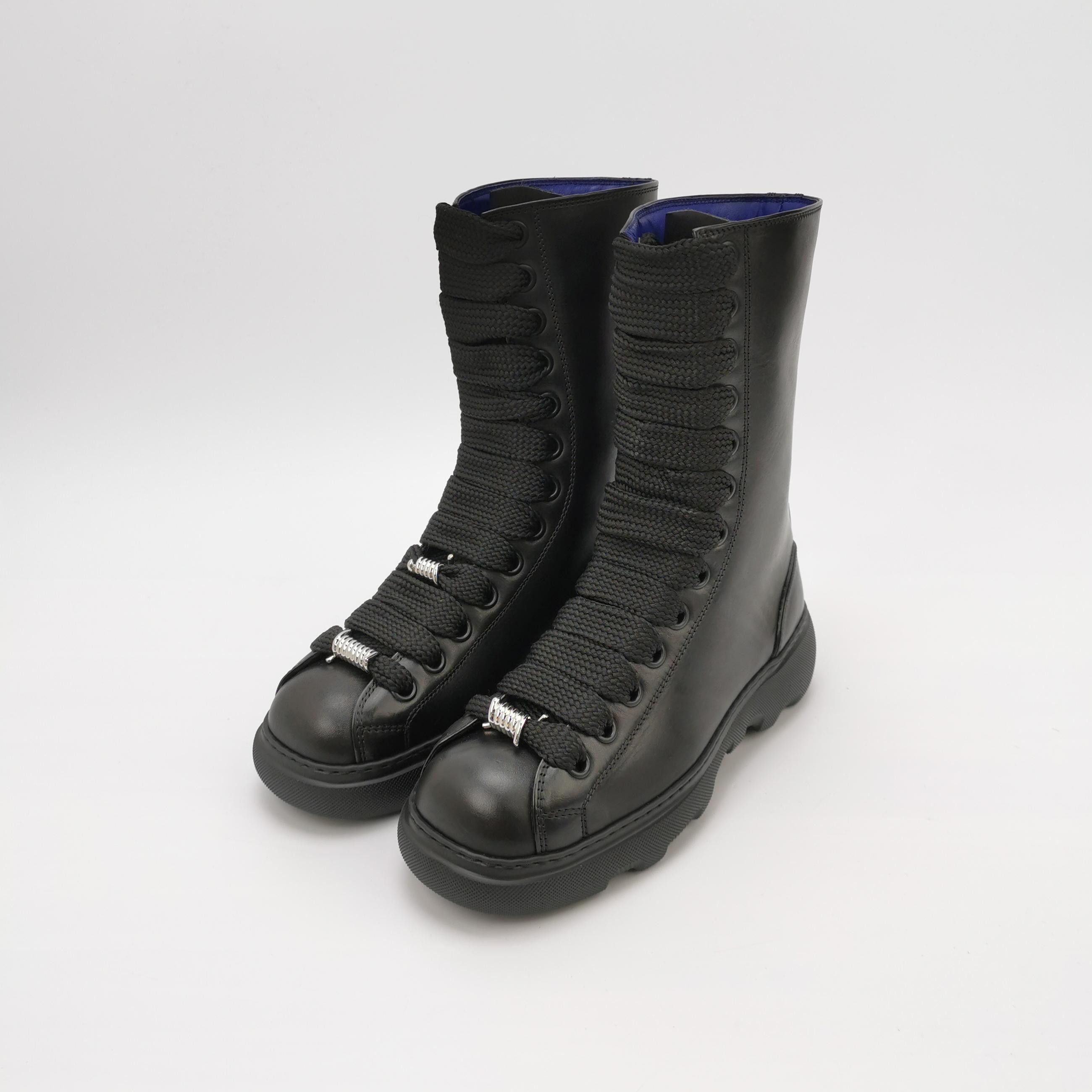 Burberry Burberry Women 7 Boots Size US 7 / IT 37 - 2 Thumbnail
