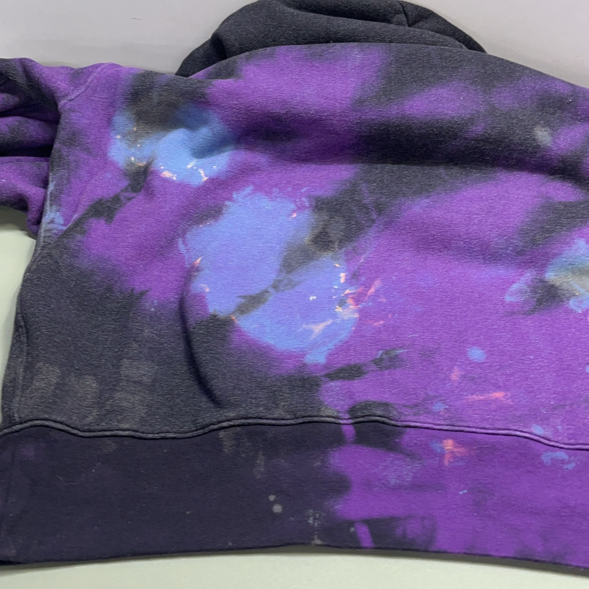 Bape A BATHING APE Tie-Dye Ape Head Hoodie Size XL Size US XL / EU 56 / 4 - 14 Thumbnail