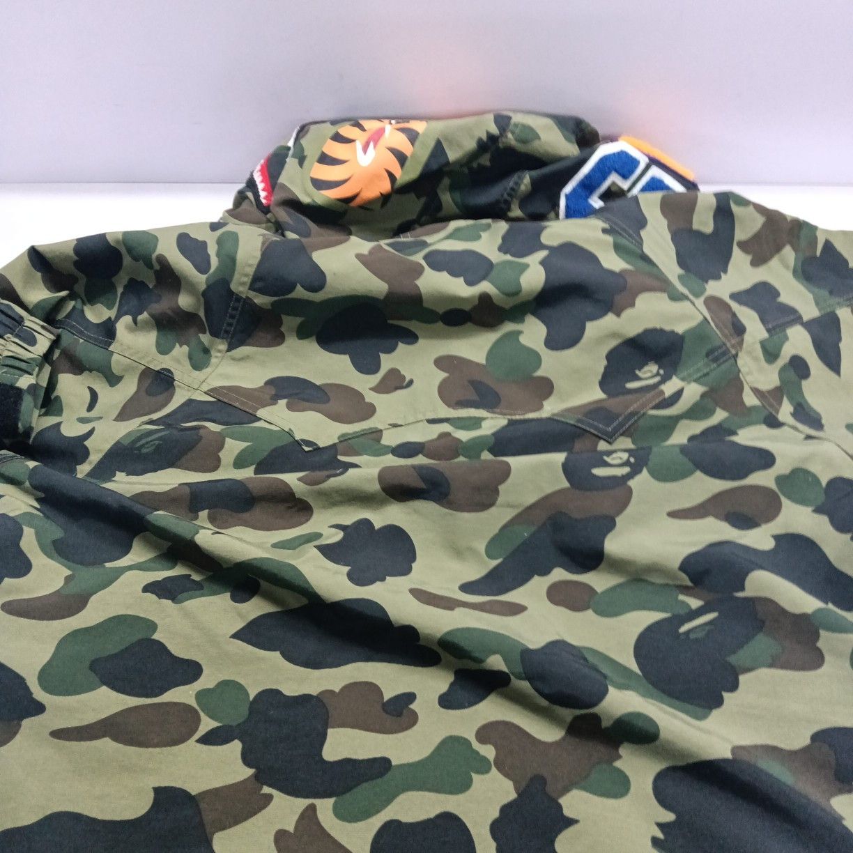 Bape A Bathing Ape Shark Camo Light Jacket Size XL Size US XL / EU 56 / 4 - 5 Thumbnail