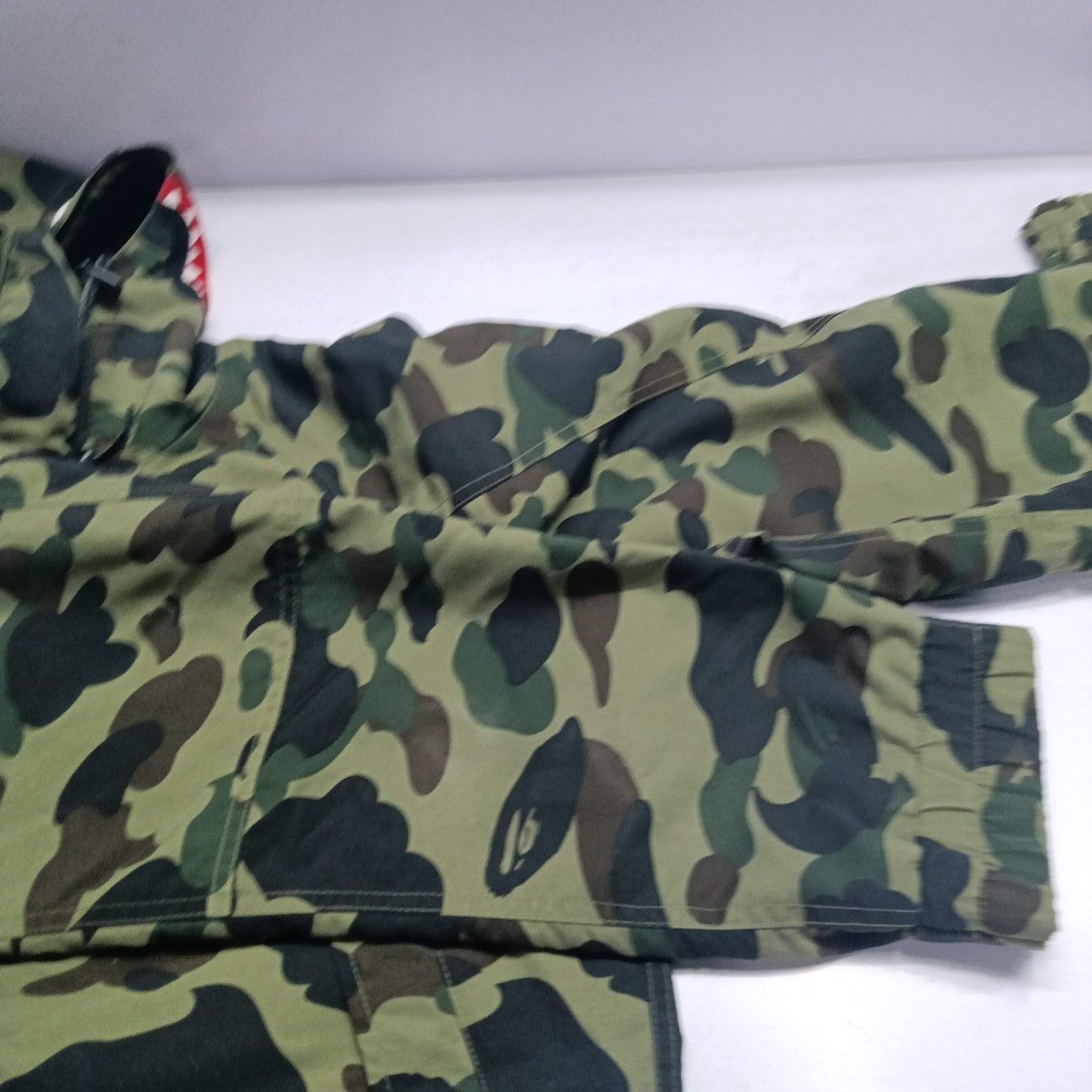 Bape A Bathing Ape Shark Camo Light Jacket Size XL Size US XL / EU 56 / 4 - 7 Thumbnail