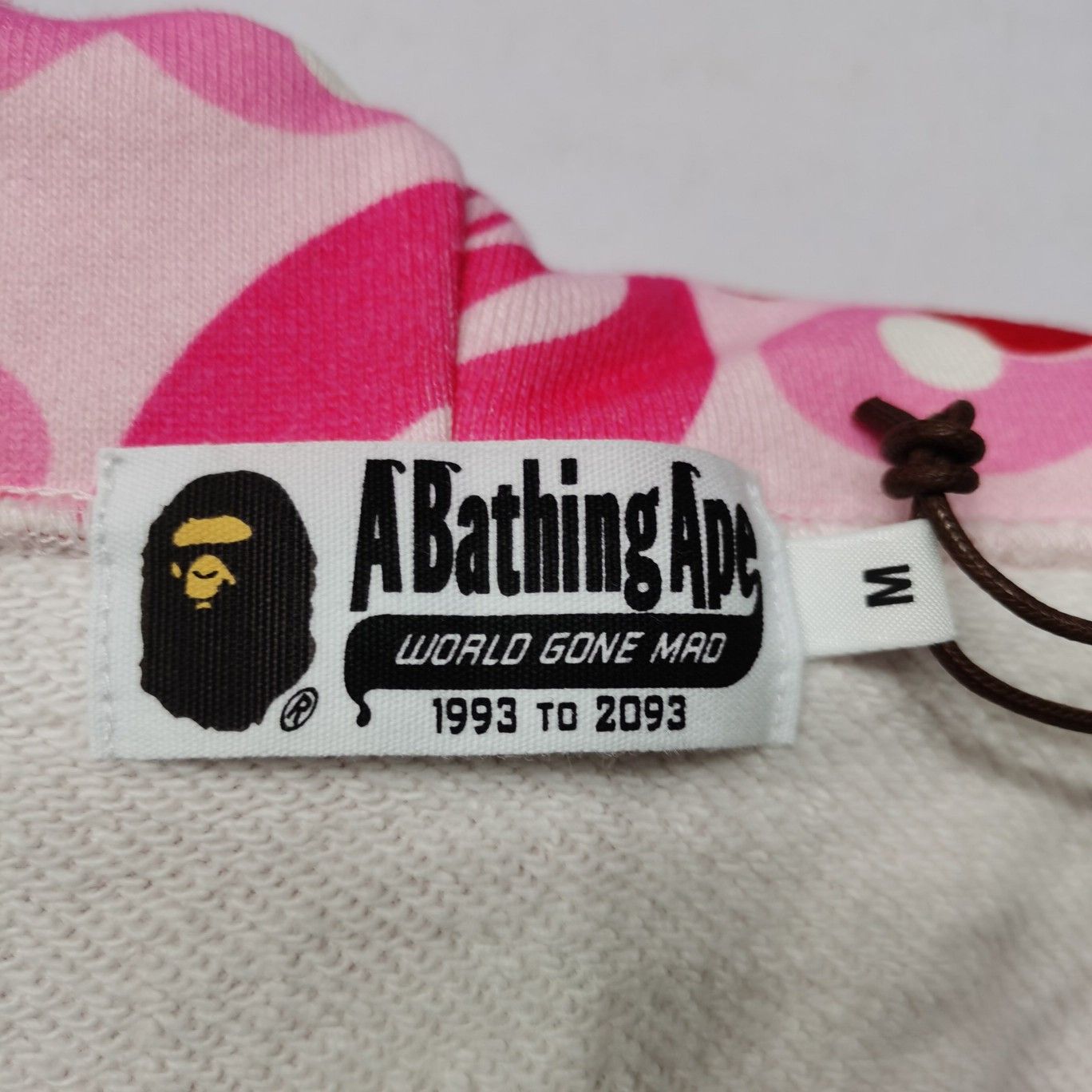 Bape A Bathing Ape Pink Camo Shark Zip Hoodie Size M Size US M / EU 48-50 / 2 - 3 Thumbnail