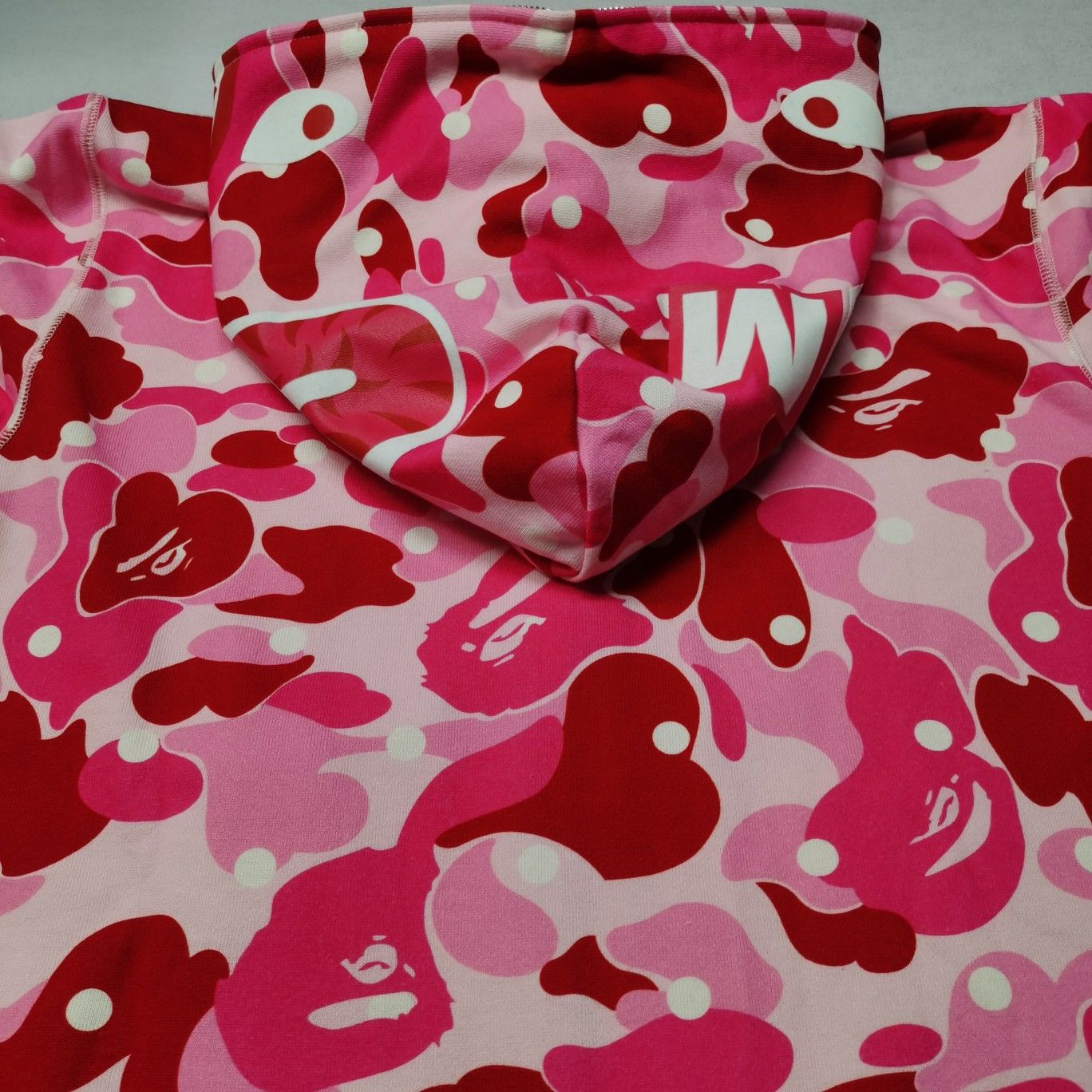 Bape A Bathing Ape Pink Camo Shark Zip Hoodie Size M Size US M / EU 48-50 / 2 - 5 Thumbnail