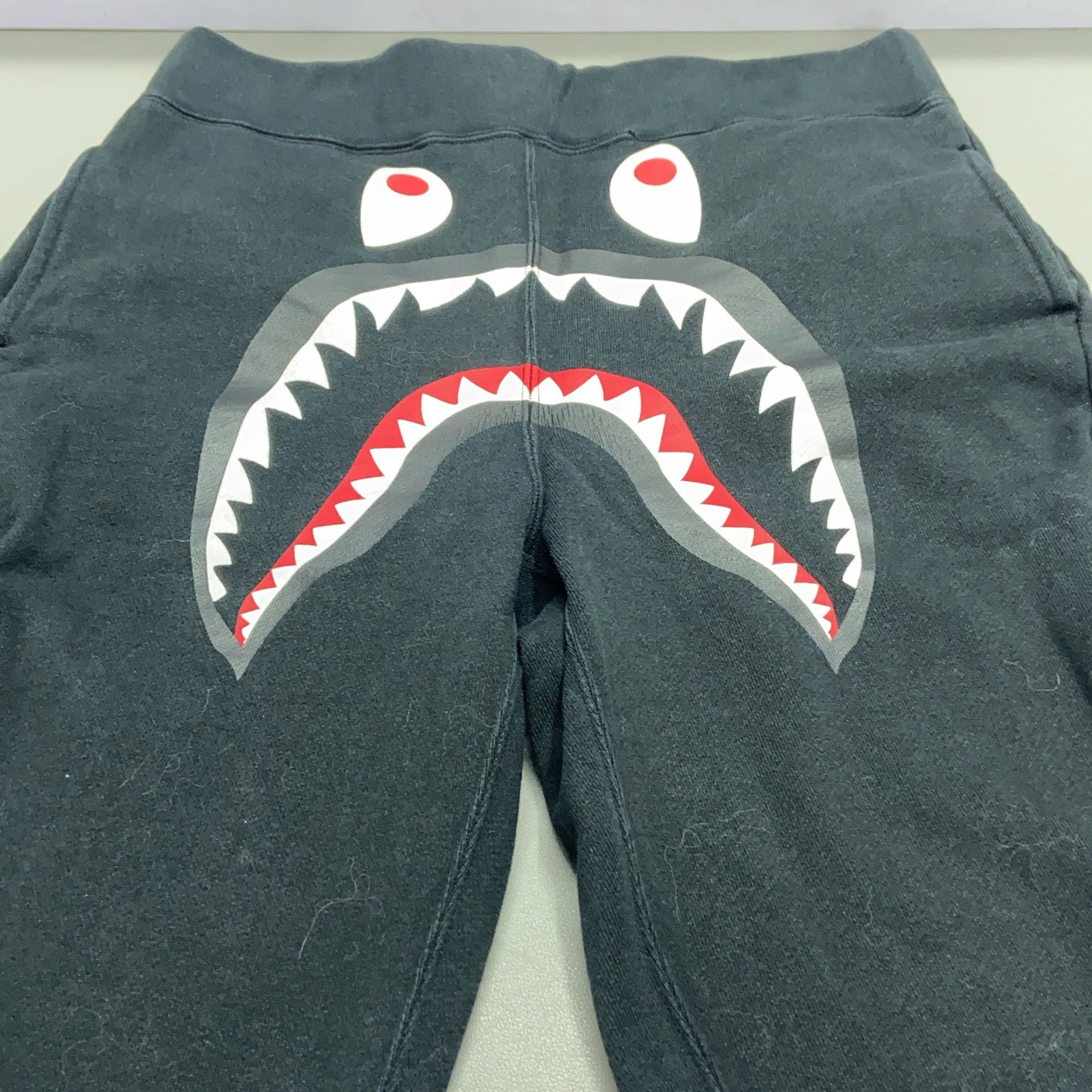 Bape A Bathing Ape Shark Graphic Sweatpants Size S Size US 30 / EU 46 - 9 Thumbnail