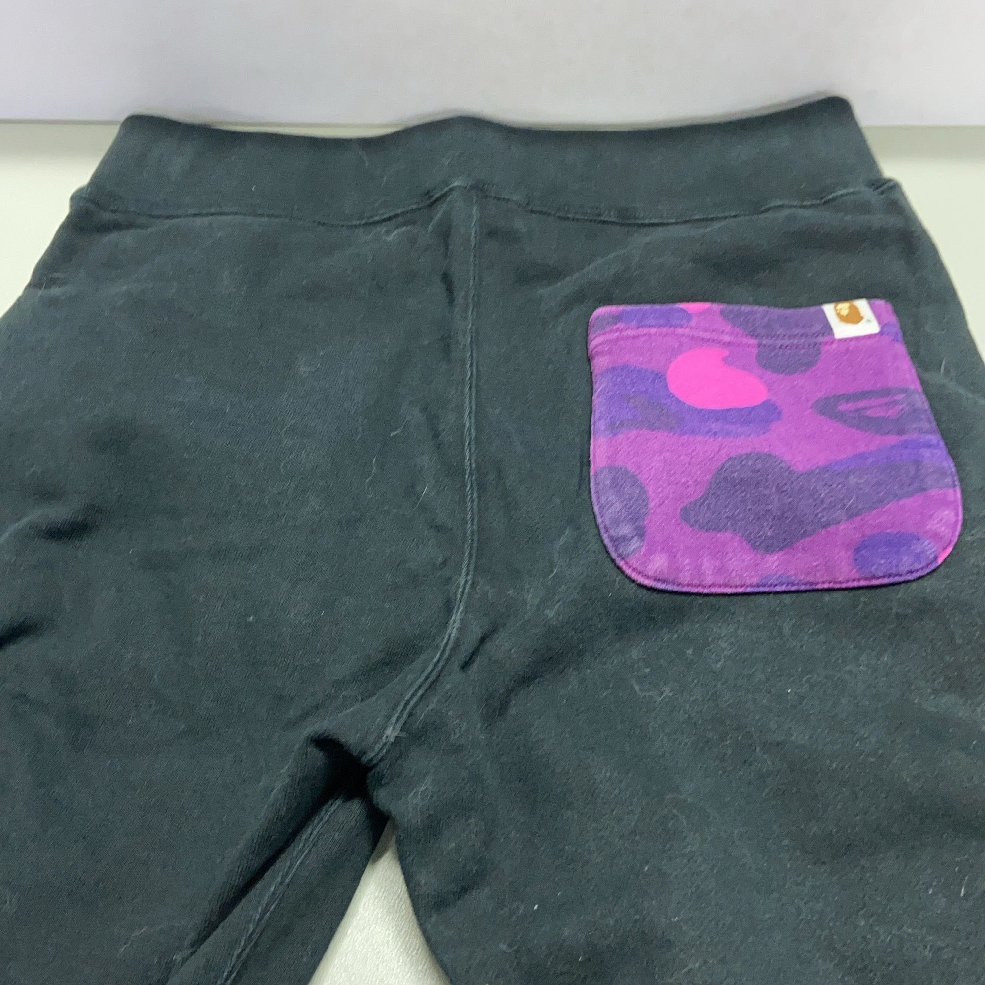 Bape A Bathing Ape Shark Graphic Sweatpants Size S Size US 30 / EU 46 - 5 Thumbnail